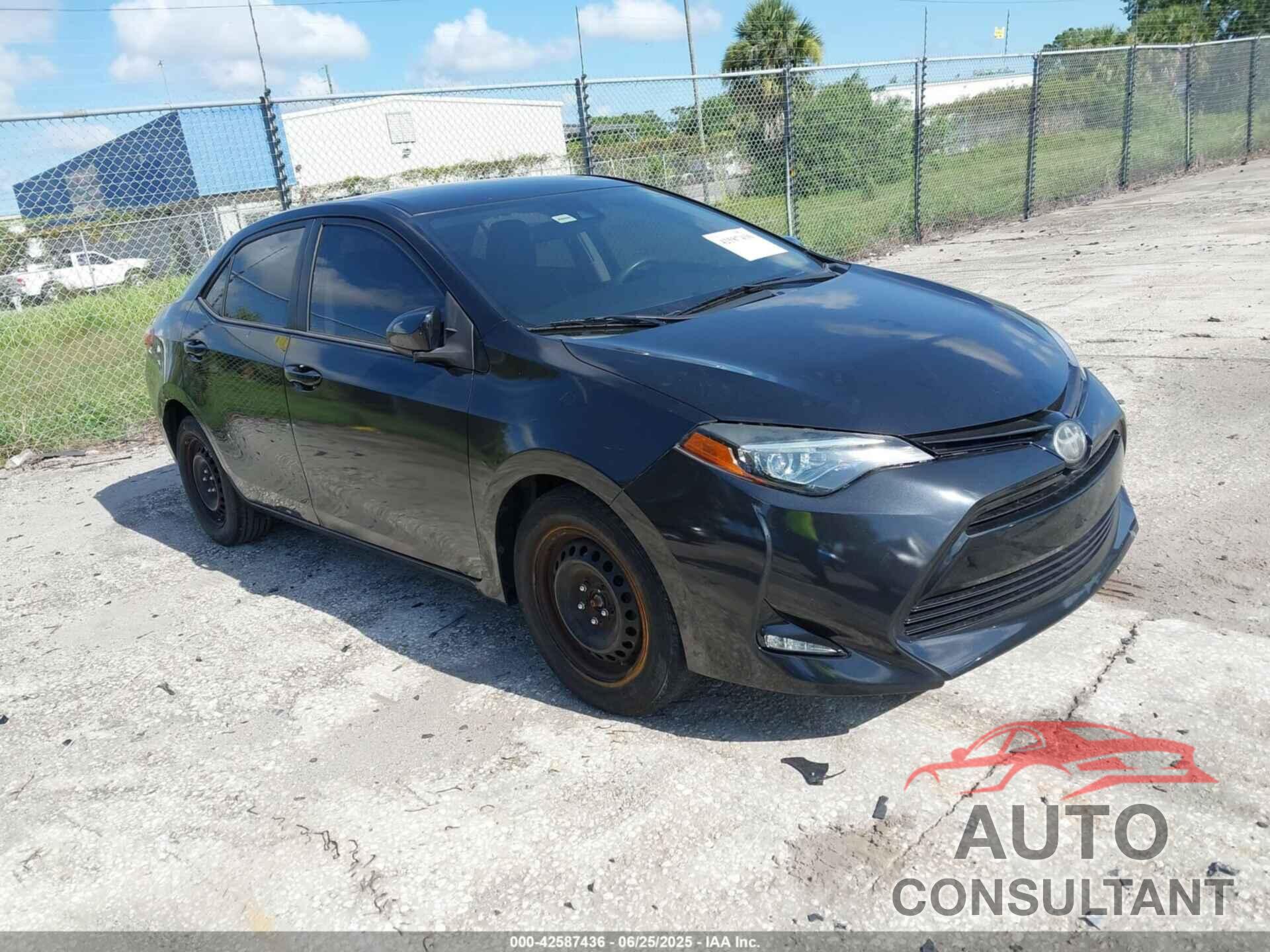 TOYOTA COROLLA 2018 - 5YFBURHE4JP855888