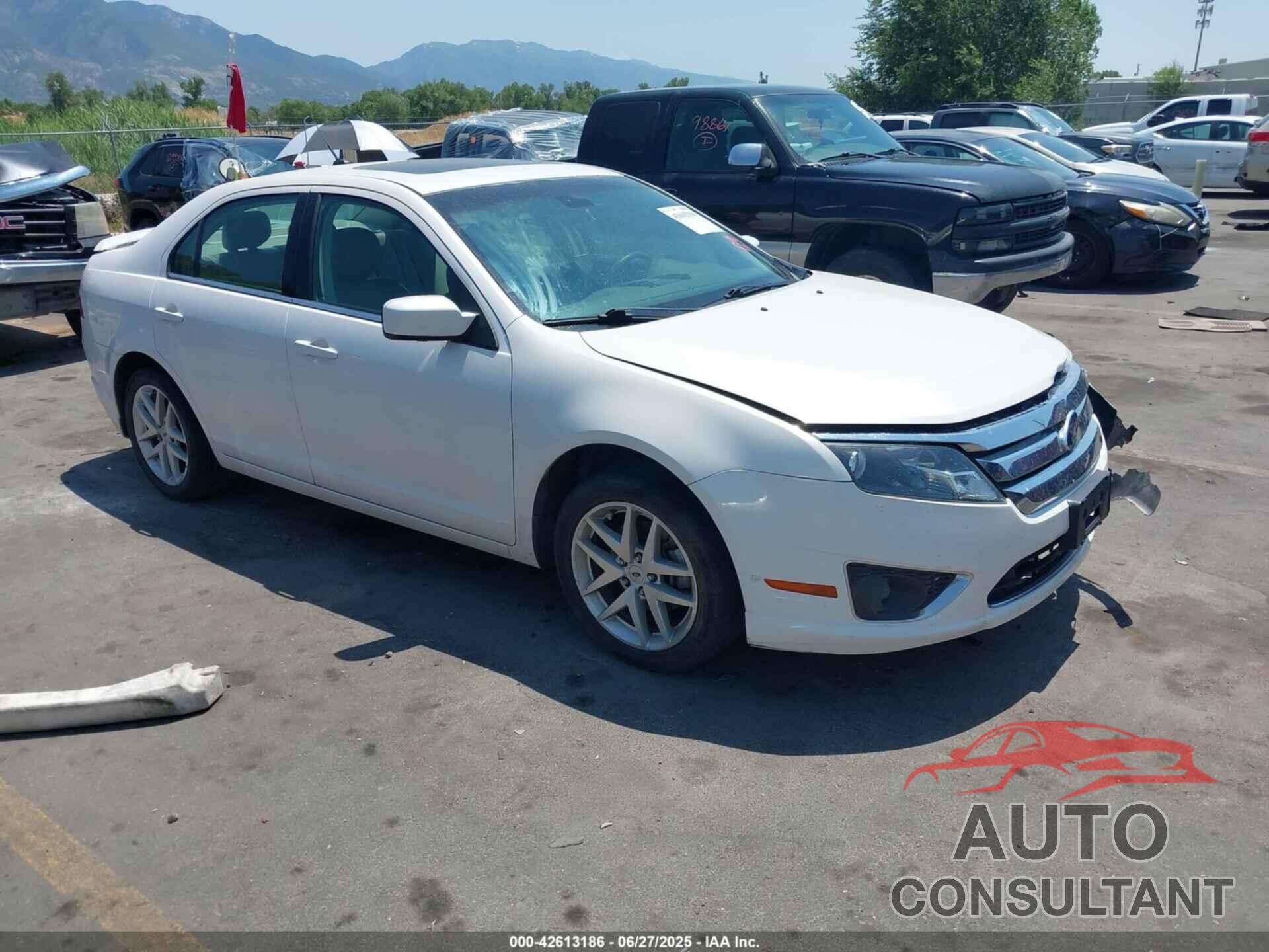 FORD FUSION 2011 - 3FAHP0JGXBR139877