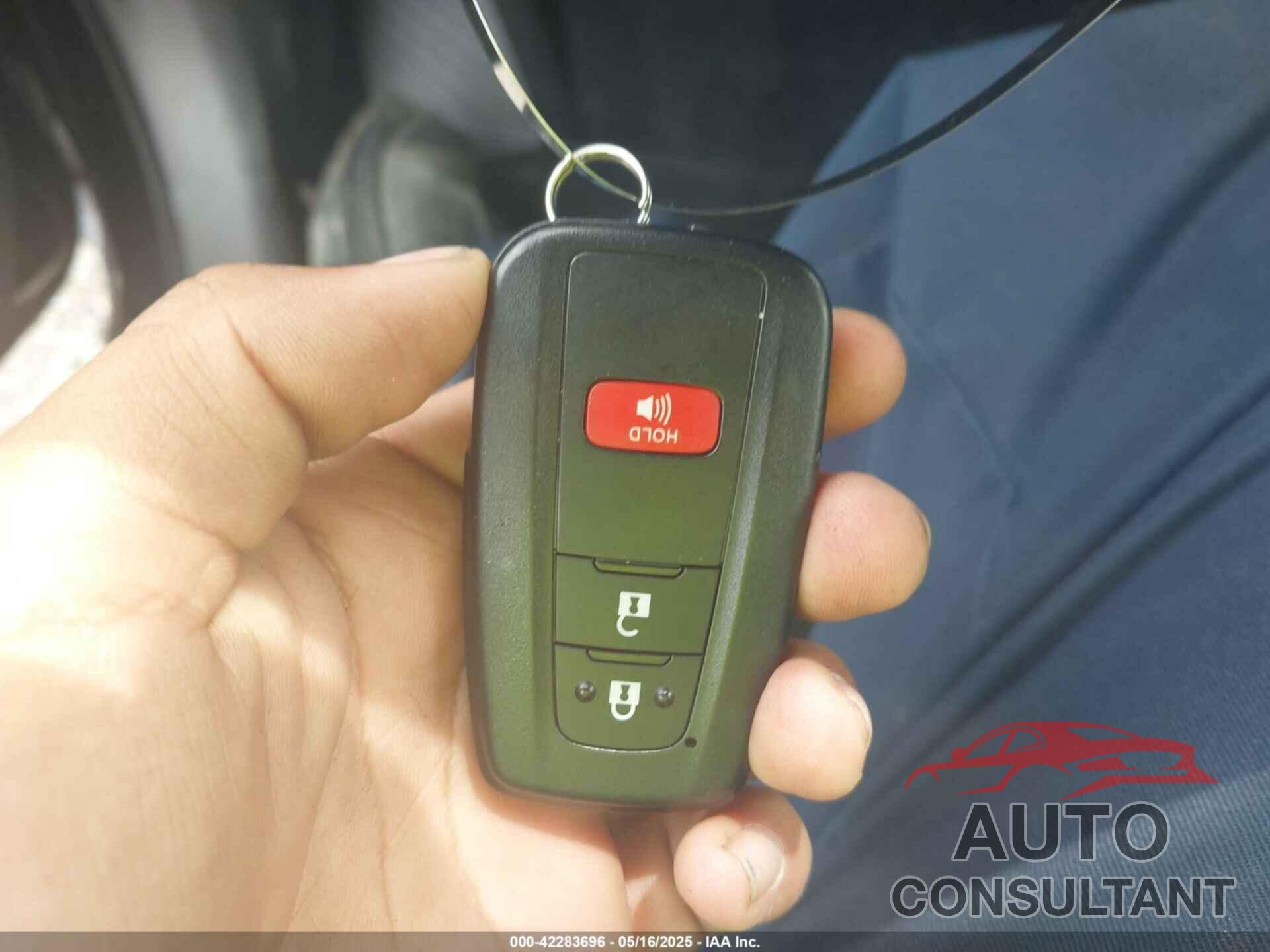 TOYOTA COROLLA 2022 - JTND4MBE2N3183215