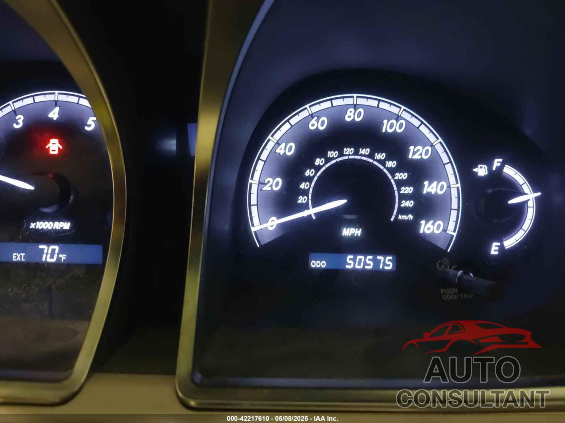 TOYOTA AVALON 2011 - 4T1BK3DB5BU429805