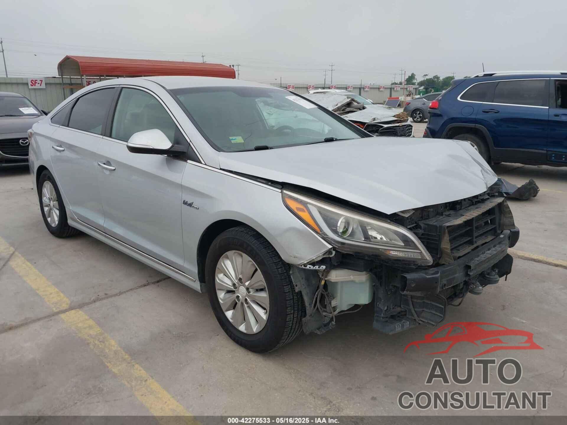 HYUNDAI SONATA HYBRID 2017 - KMHE24L36HA072710