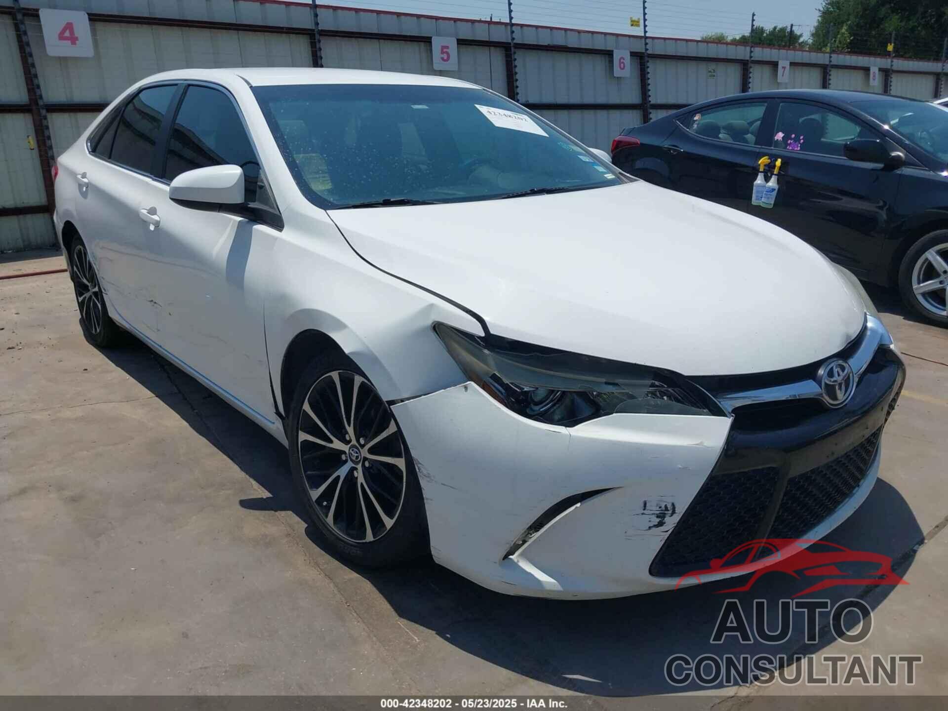 TOYOTA CAMRY 2015 - 4T1BF1FK4FU493894