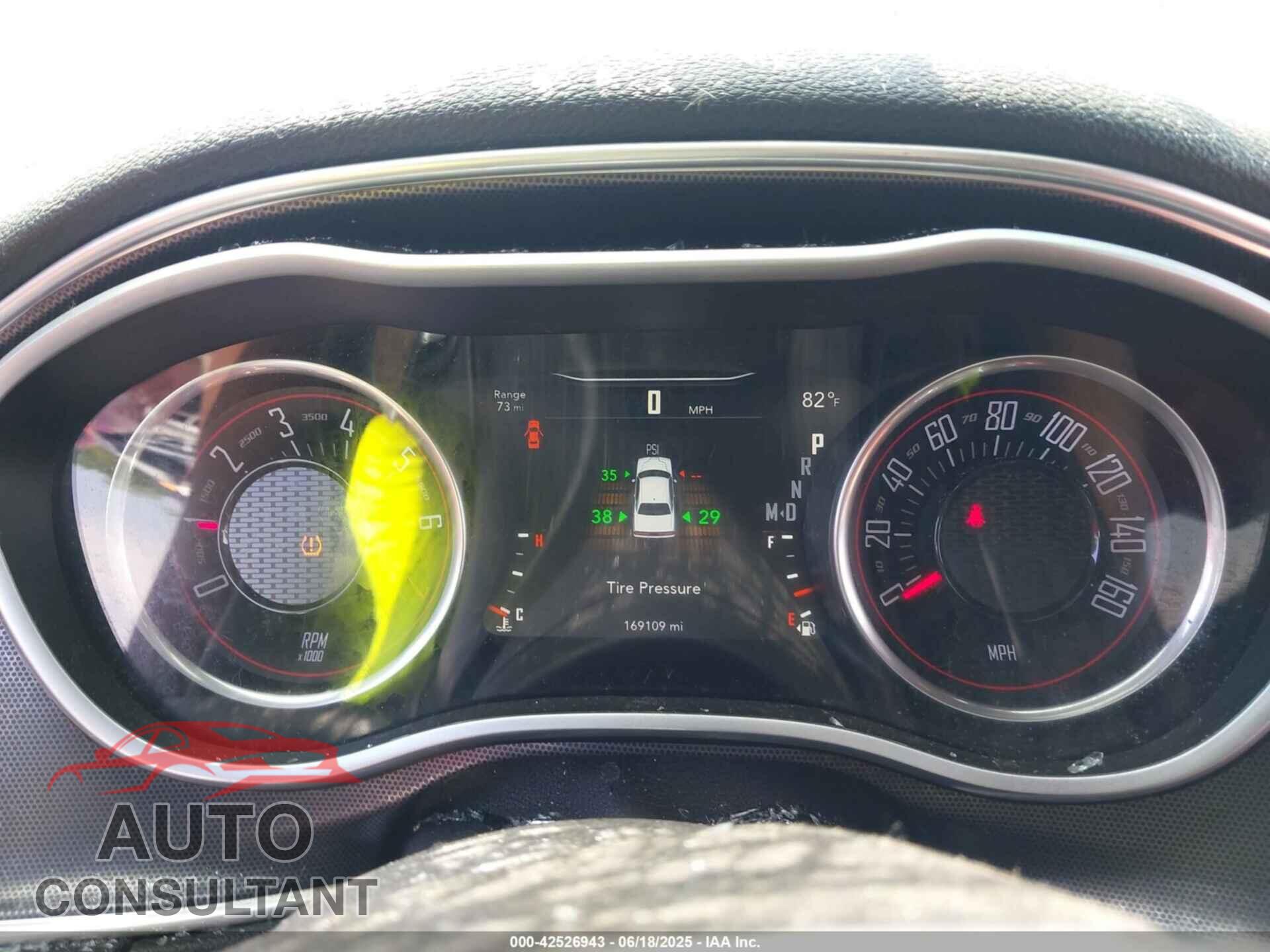 DODGE CHALLENGER 2016 - 2C3CDZAG7GH300565