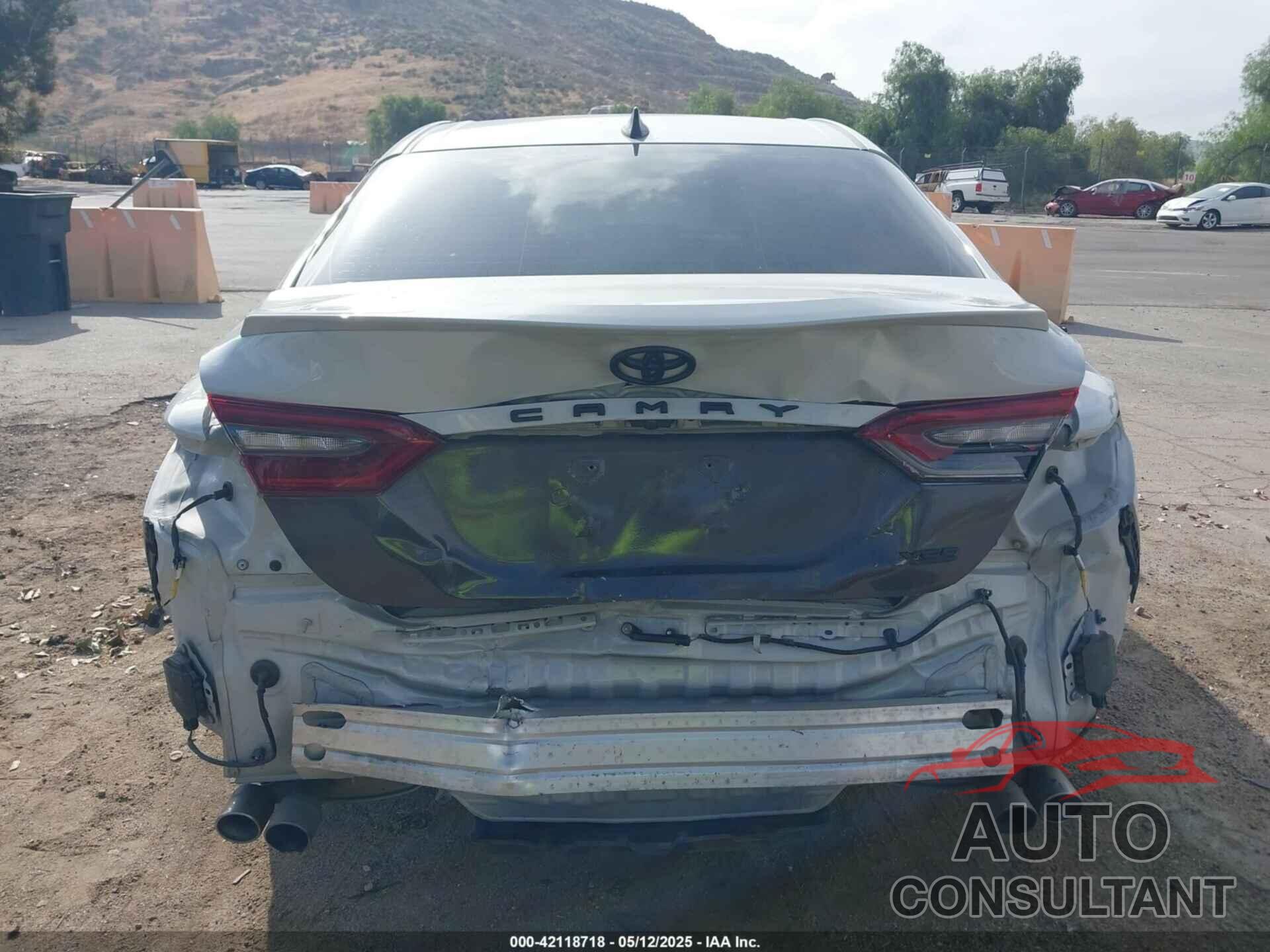 TOYOTA CAMRY 2022 - 4T1K61AK8NU001776