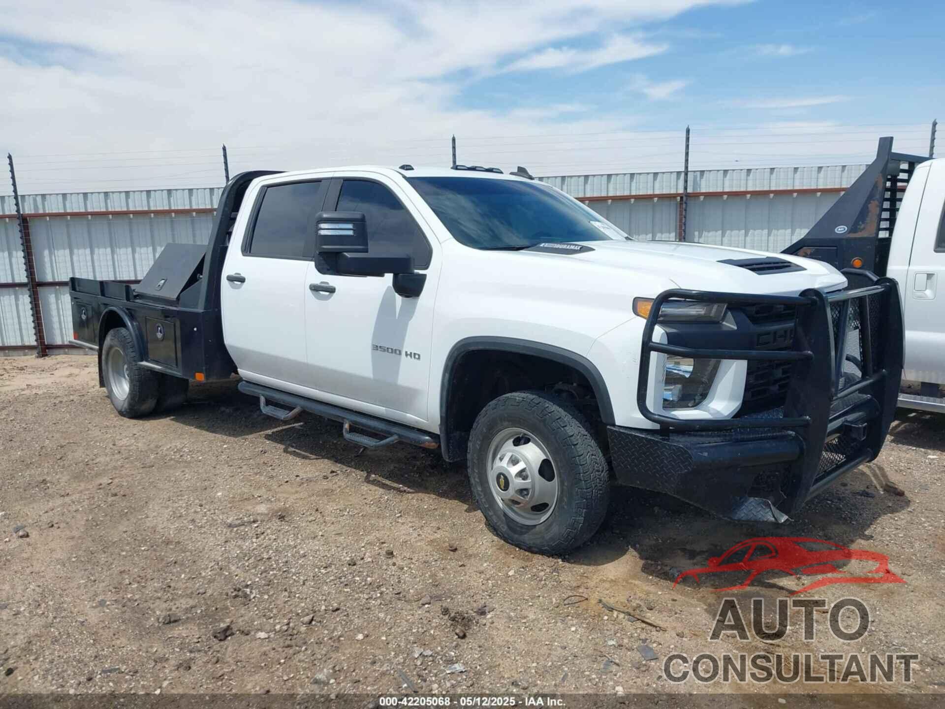 CHEVROLET SILVERADO 3500HD CHASSIS 2021 - 1GB4YSEY0MF247370