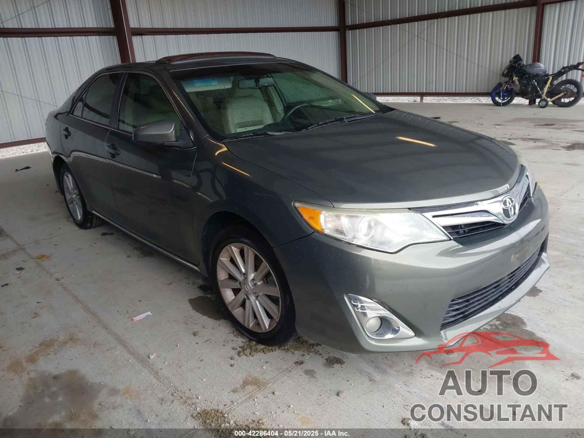 TOYOTA CAMRY 2013 - 4T4BF1FK6DR281002