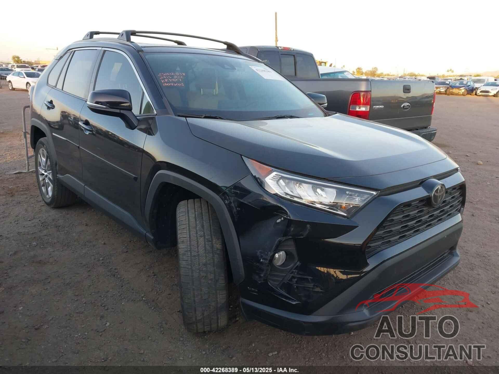 TOYOTA RAV4 2021 - 2T3C1RFV3MC102915