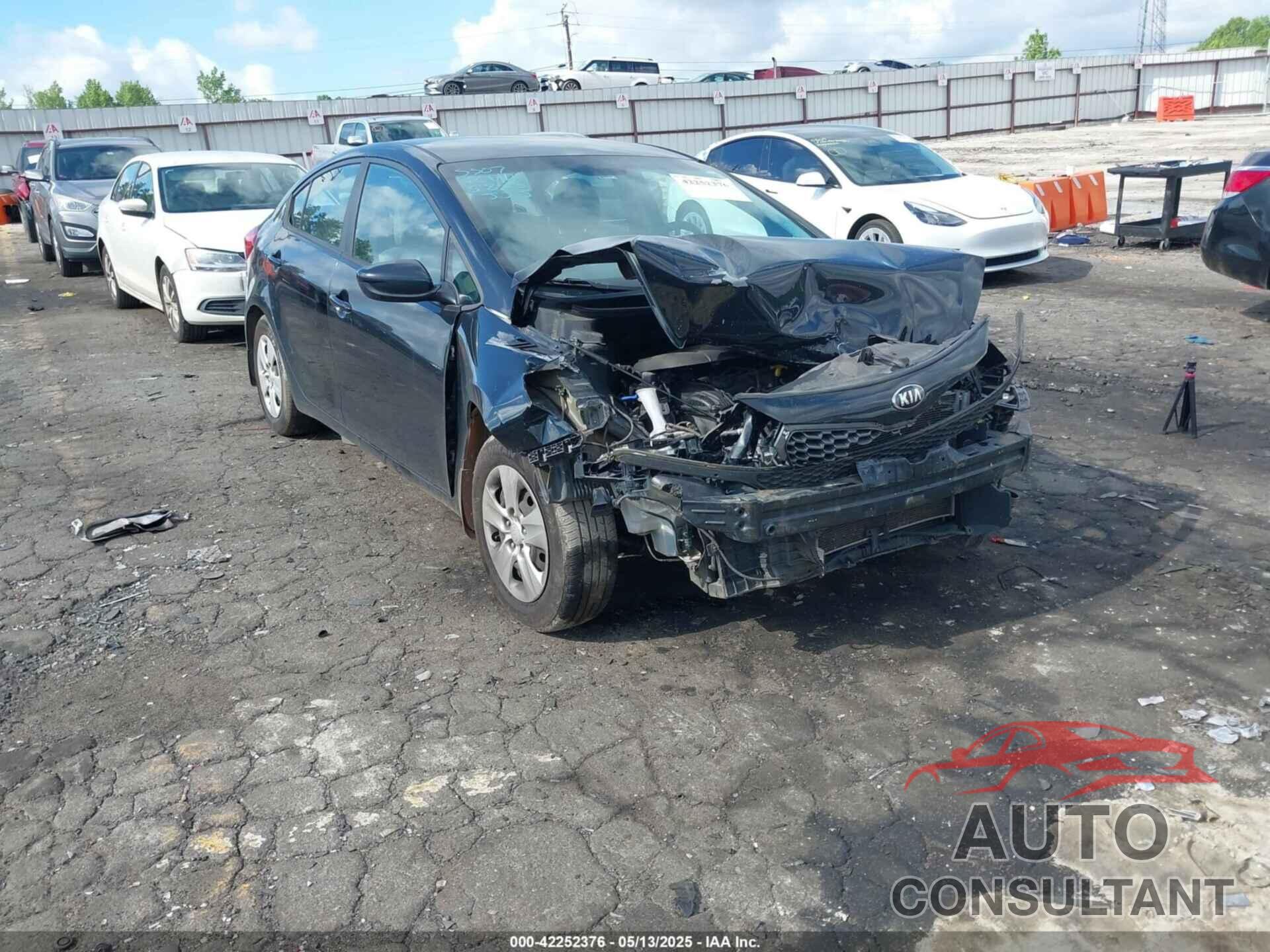 KIA FORTE 2016 - KNAFK4A60G5485507