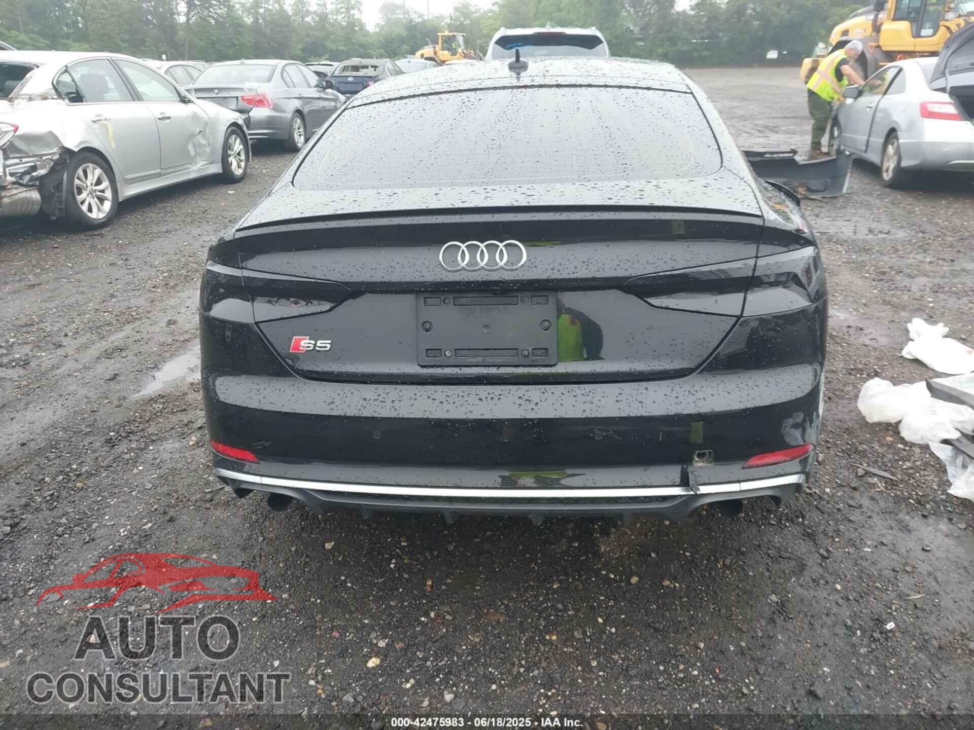 AUDI S5 2018 - WAUC4CF53JA076701