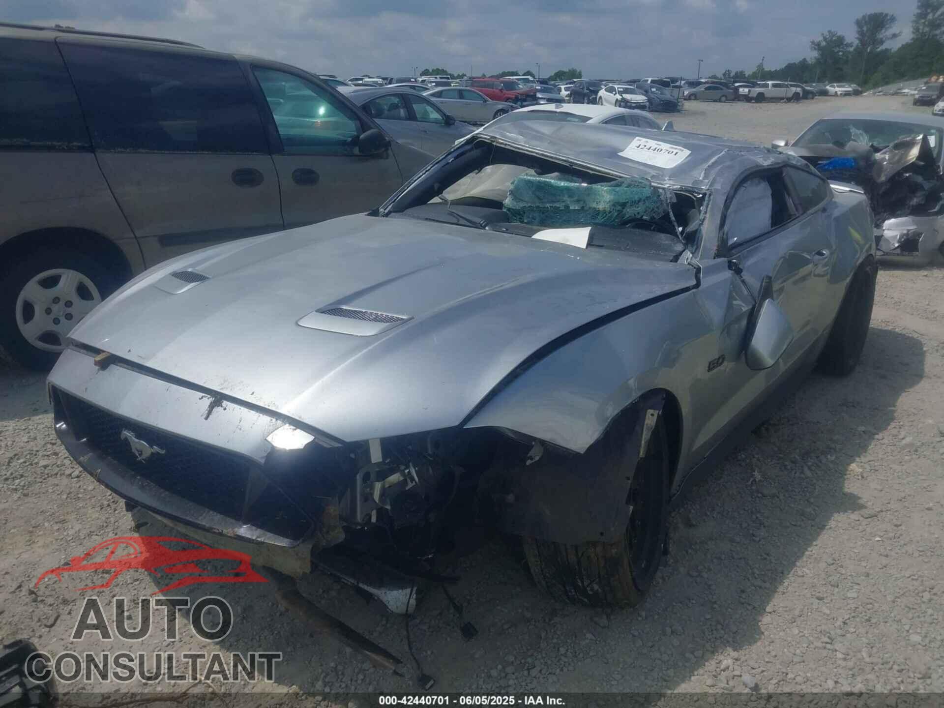FORD MUSTANG 2020 - 1FA6P8CF7L5161463