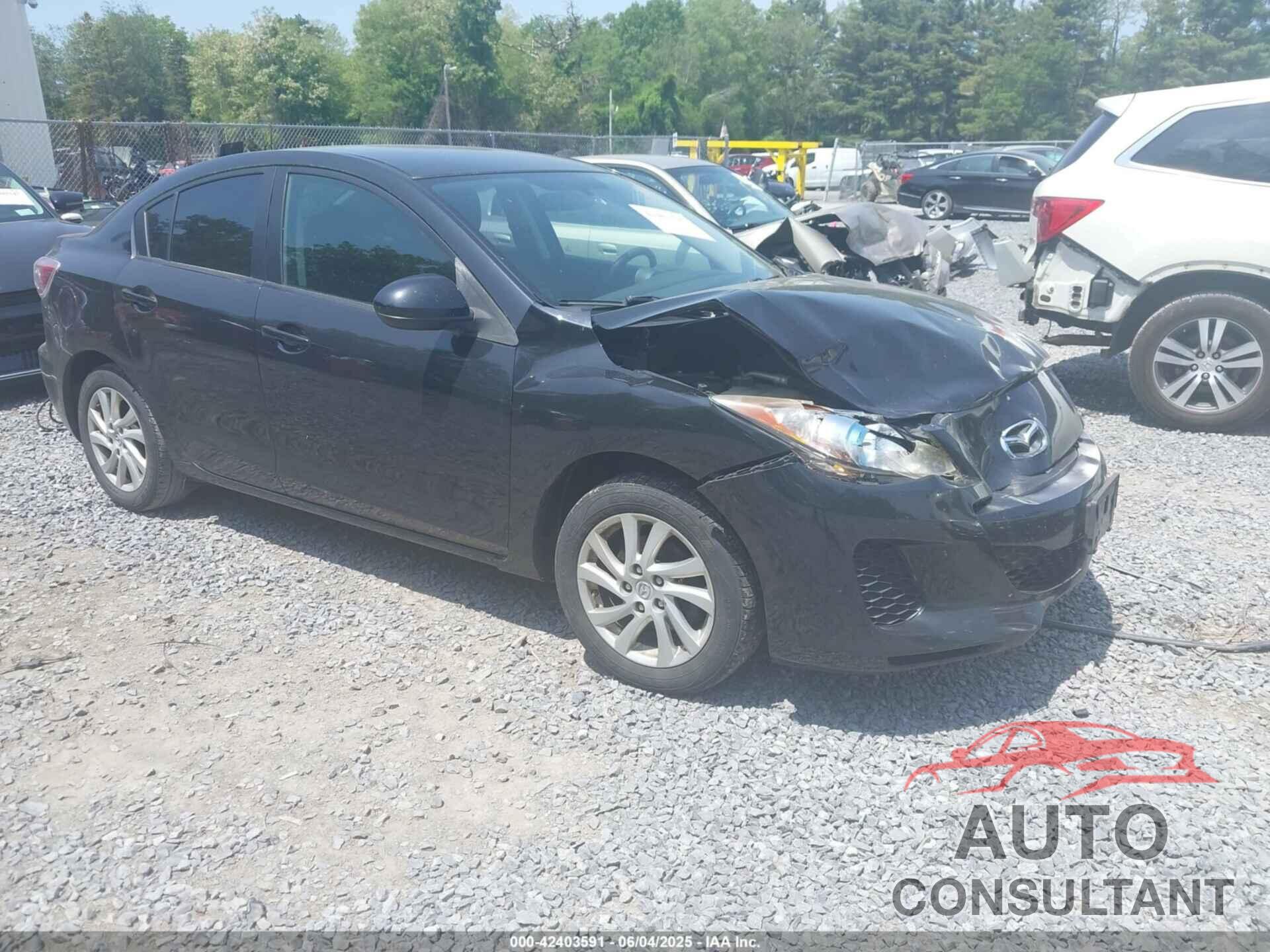 MAZDA MAZDA3 2012 - JM1BL1V84C1688068