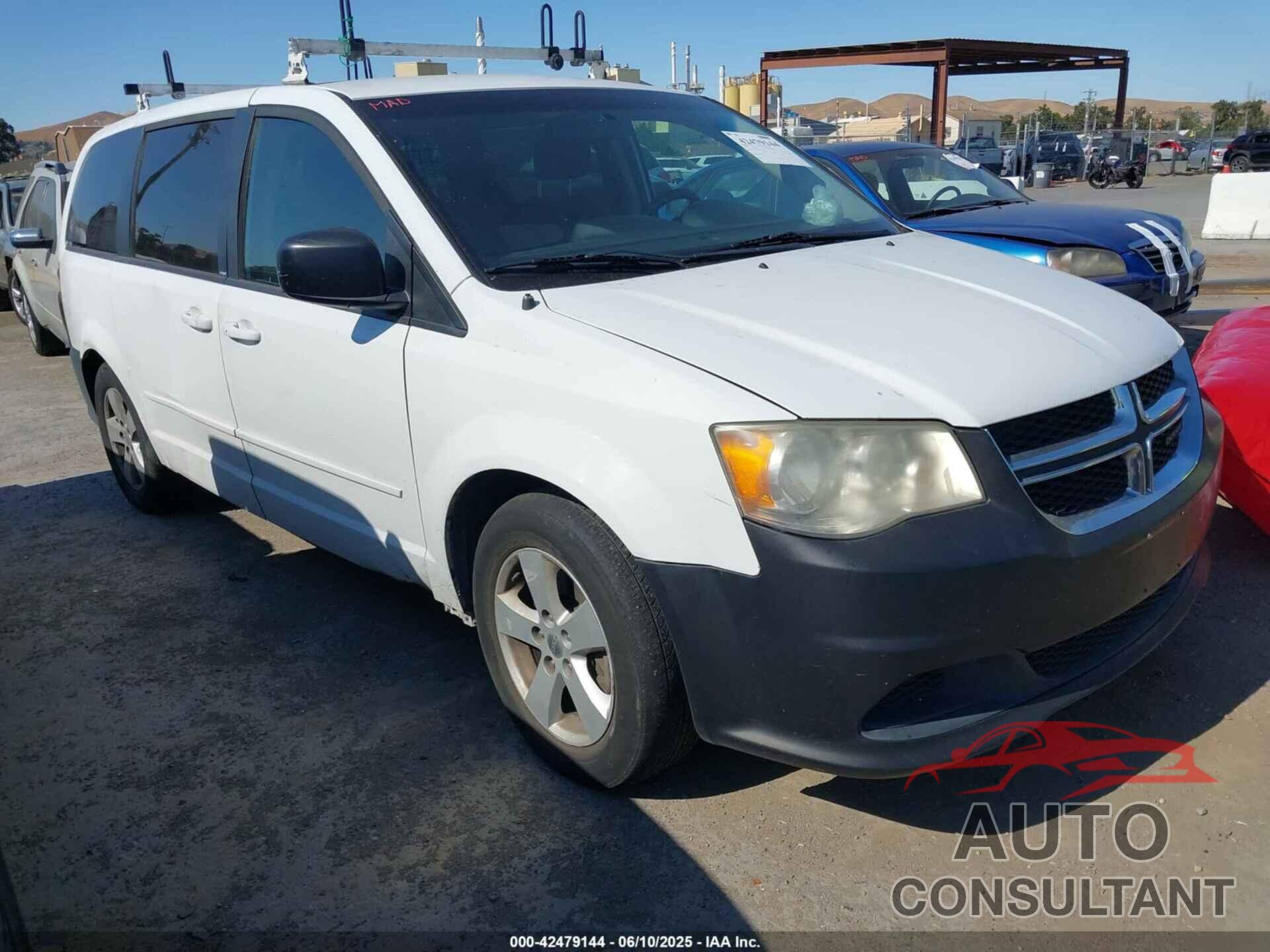 DODGE GRAND CARAVAN 2013 - 2C4RDGBG9DR812195
