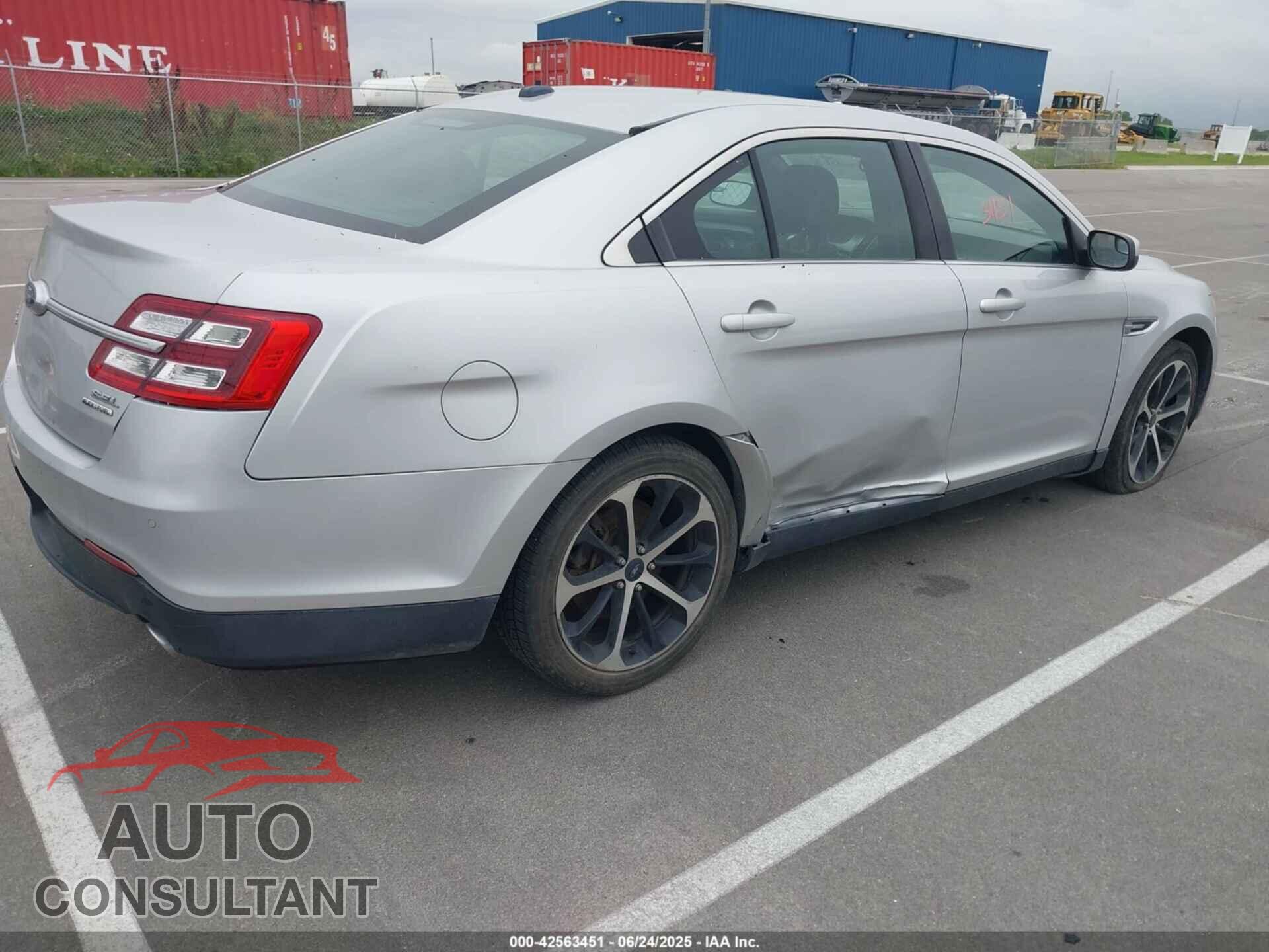 FORD TAURUS 2014 - 1FAHP2E80EG185177
