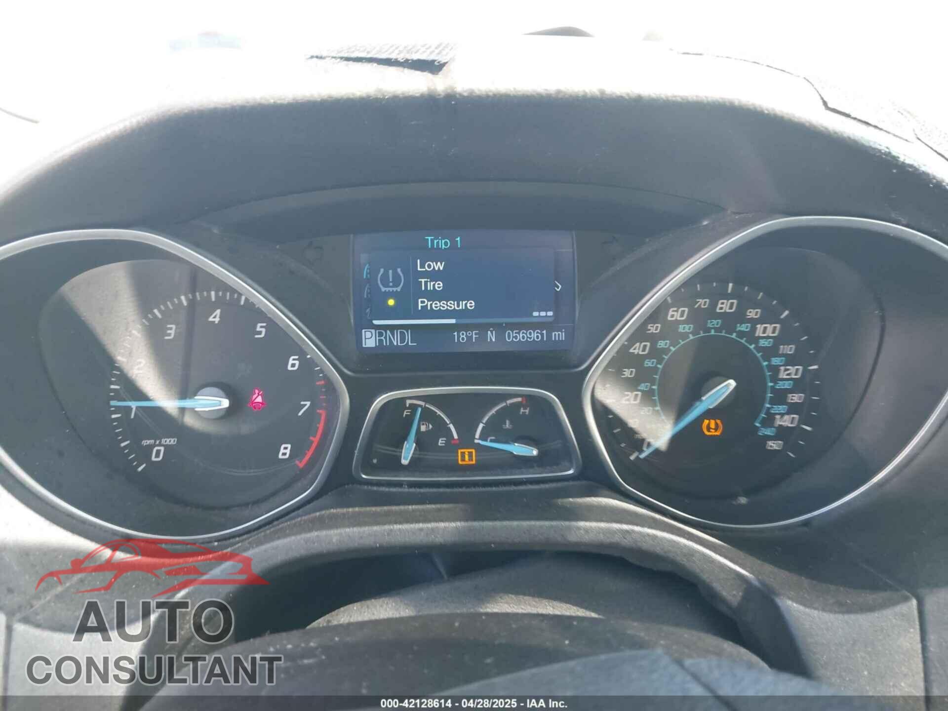 FORD FOCUS 2012 - 1FAHP3F27CL417875