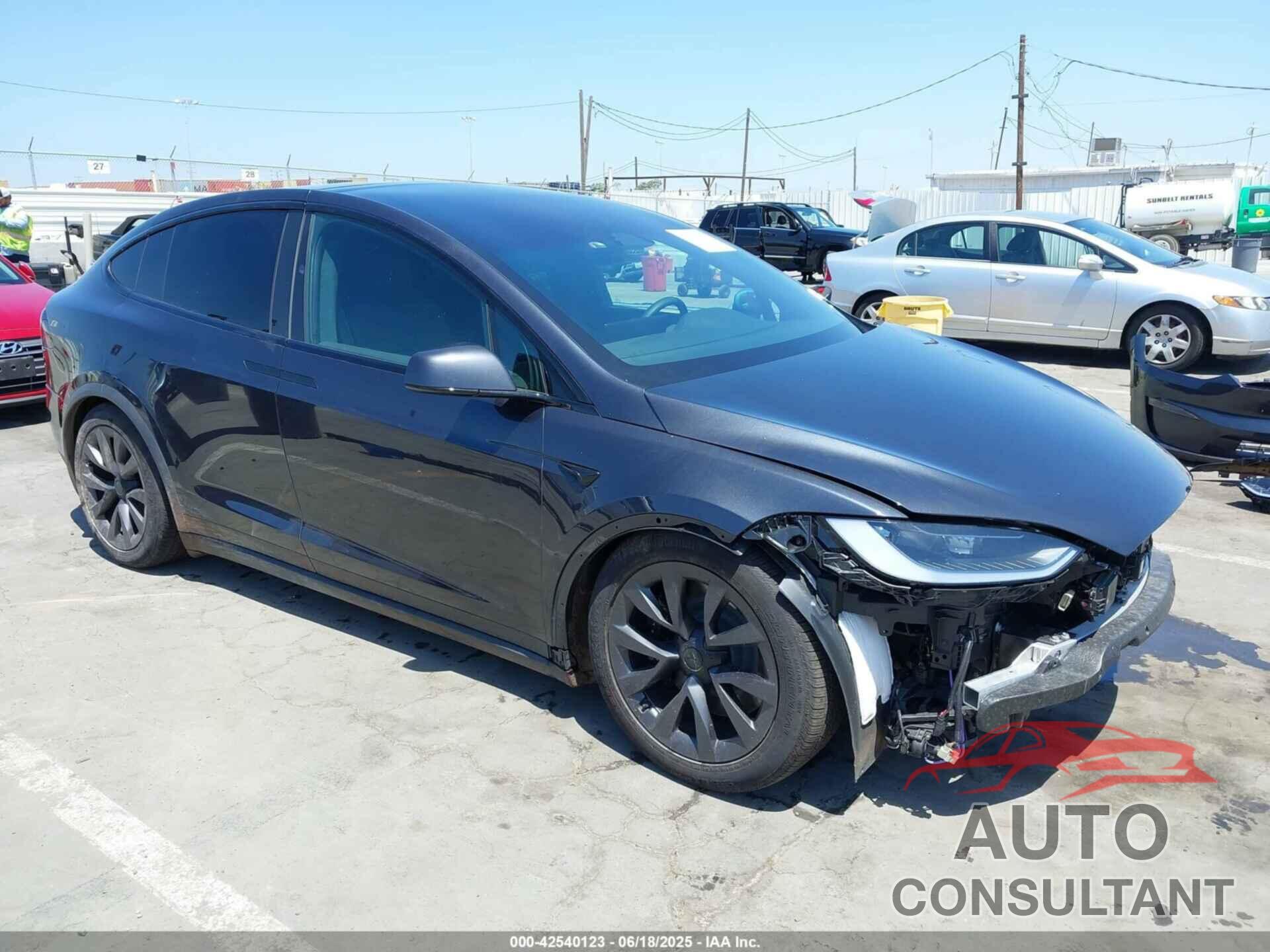 TESLA MODEL X 2024 - 7SAXCDE53RF434108