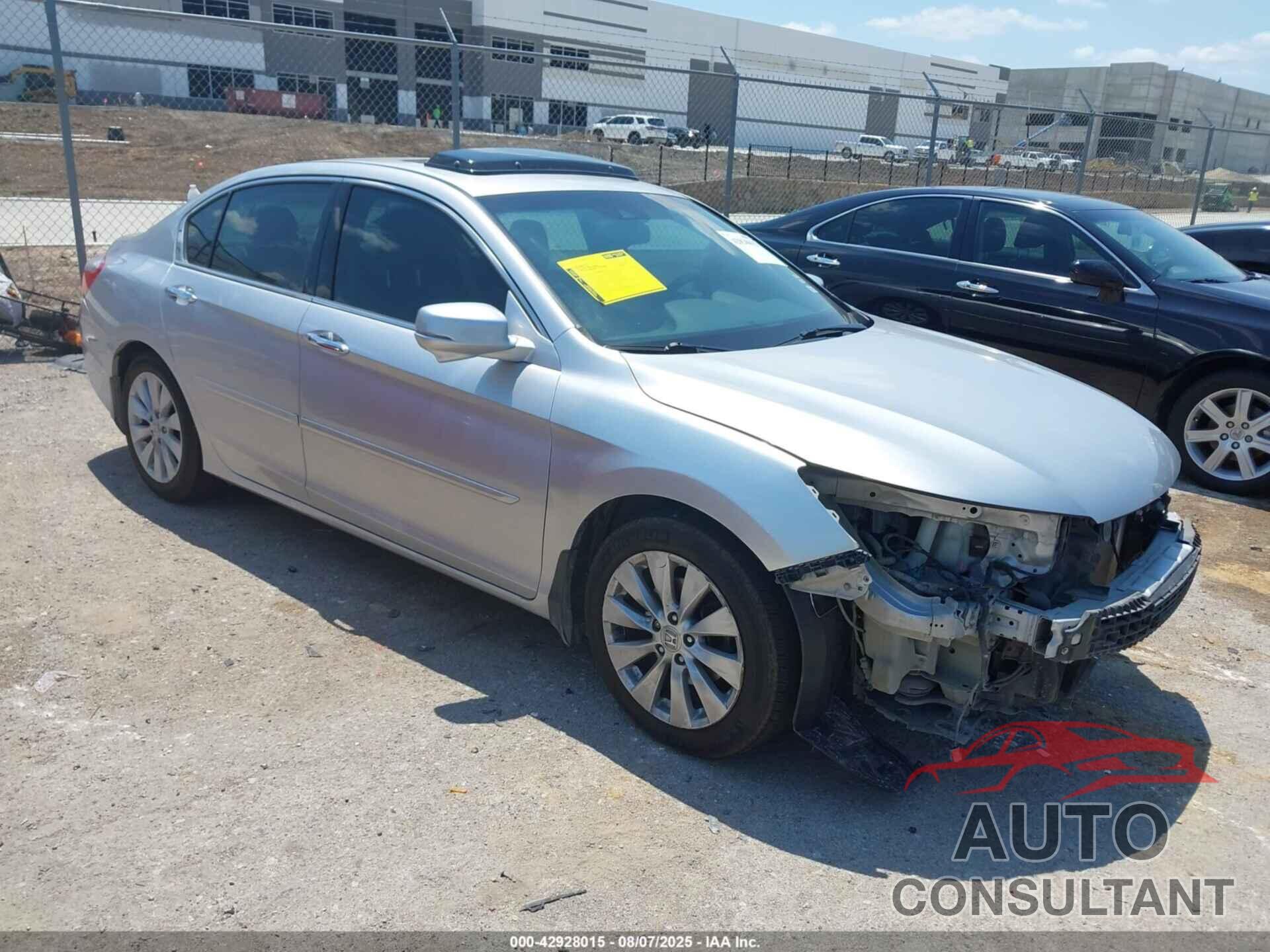 HONDA ACCORD 2013 - 1HGCR3F91DA015103