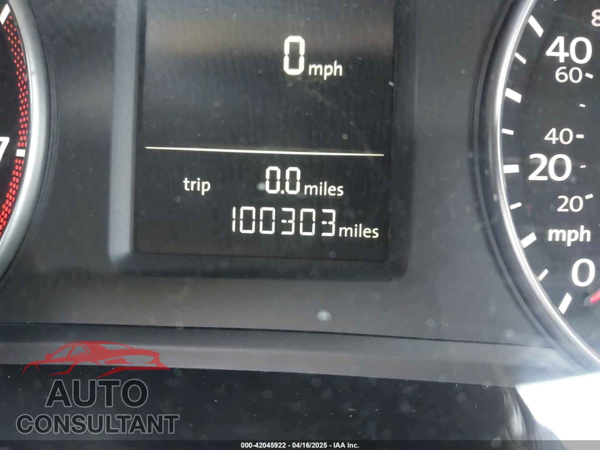VOLKSWAGEN PASSAT 2015 - 1VWAT7A33FC049646