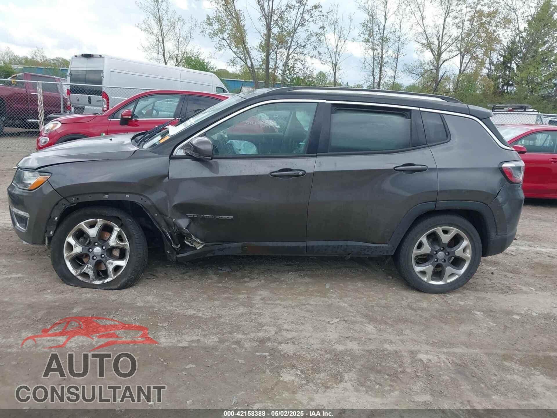 JEEP COMPASS 2019 - 3C4NJCCB1KT699081