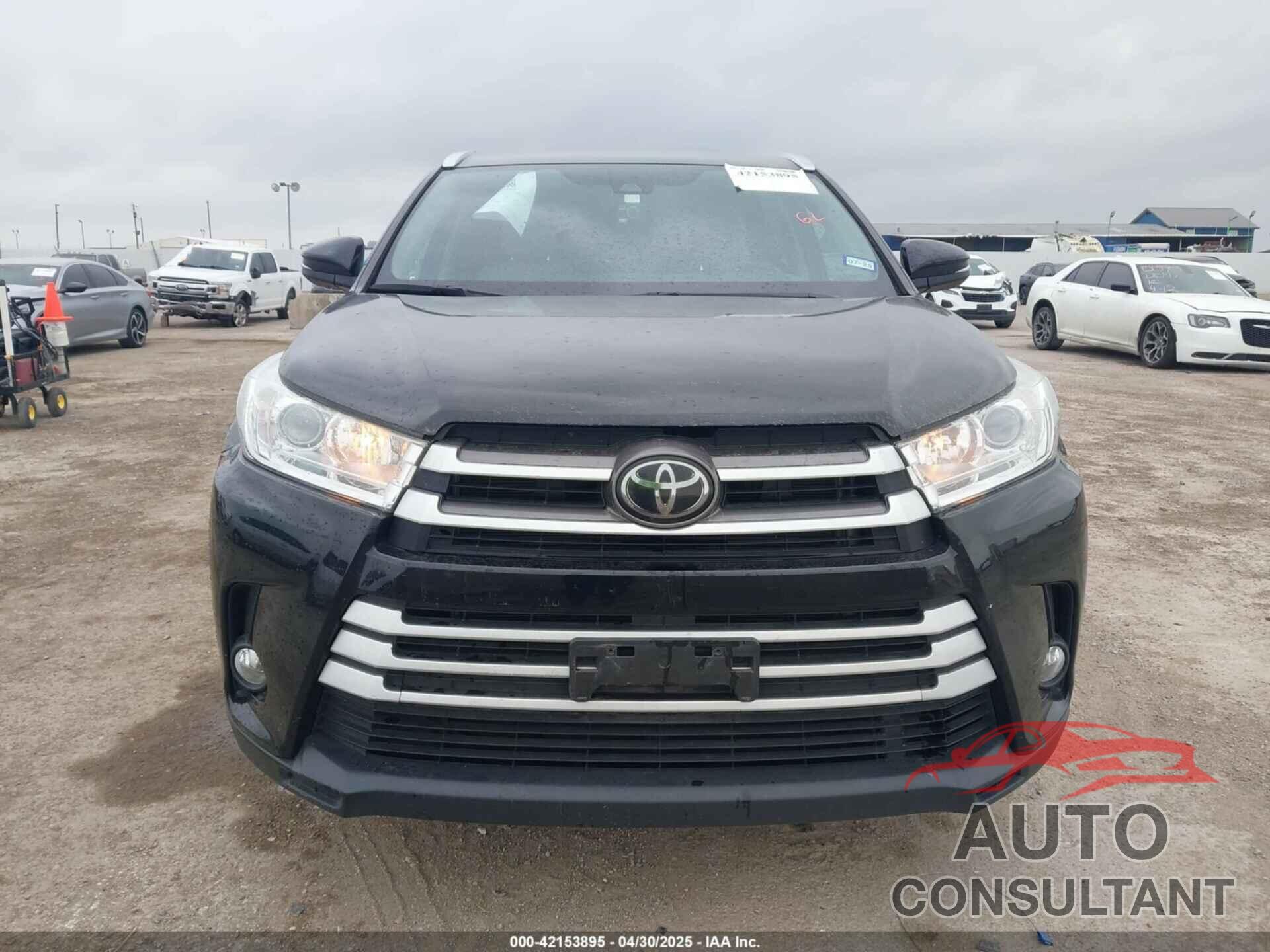 TOYOTA HIGHLANDER 2019 - 5TDJZRFHXKS573838