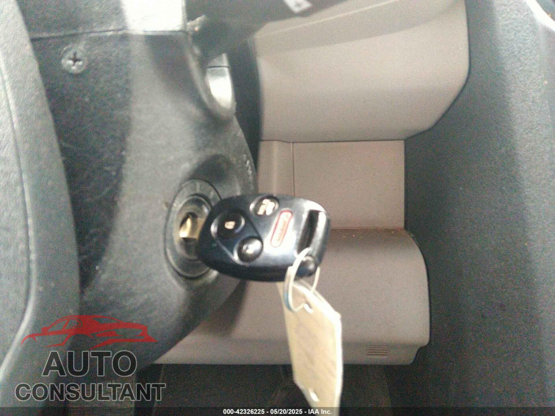 HONDA PILOT 2014 - 5FNYF4H52EB009705