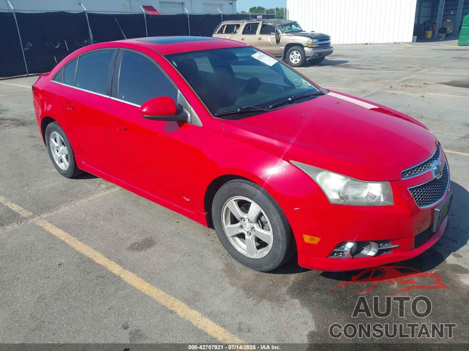 CHEVROLET CRUZE 2013 - 1G1PC5SB8D7211891