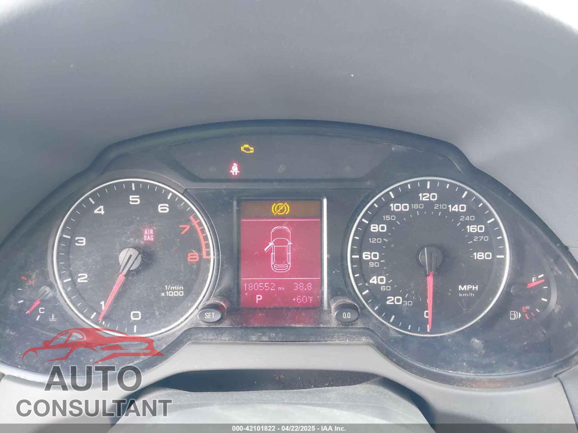 AUDI Q5 2011 - WA1LFAFP2BA041355