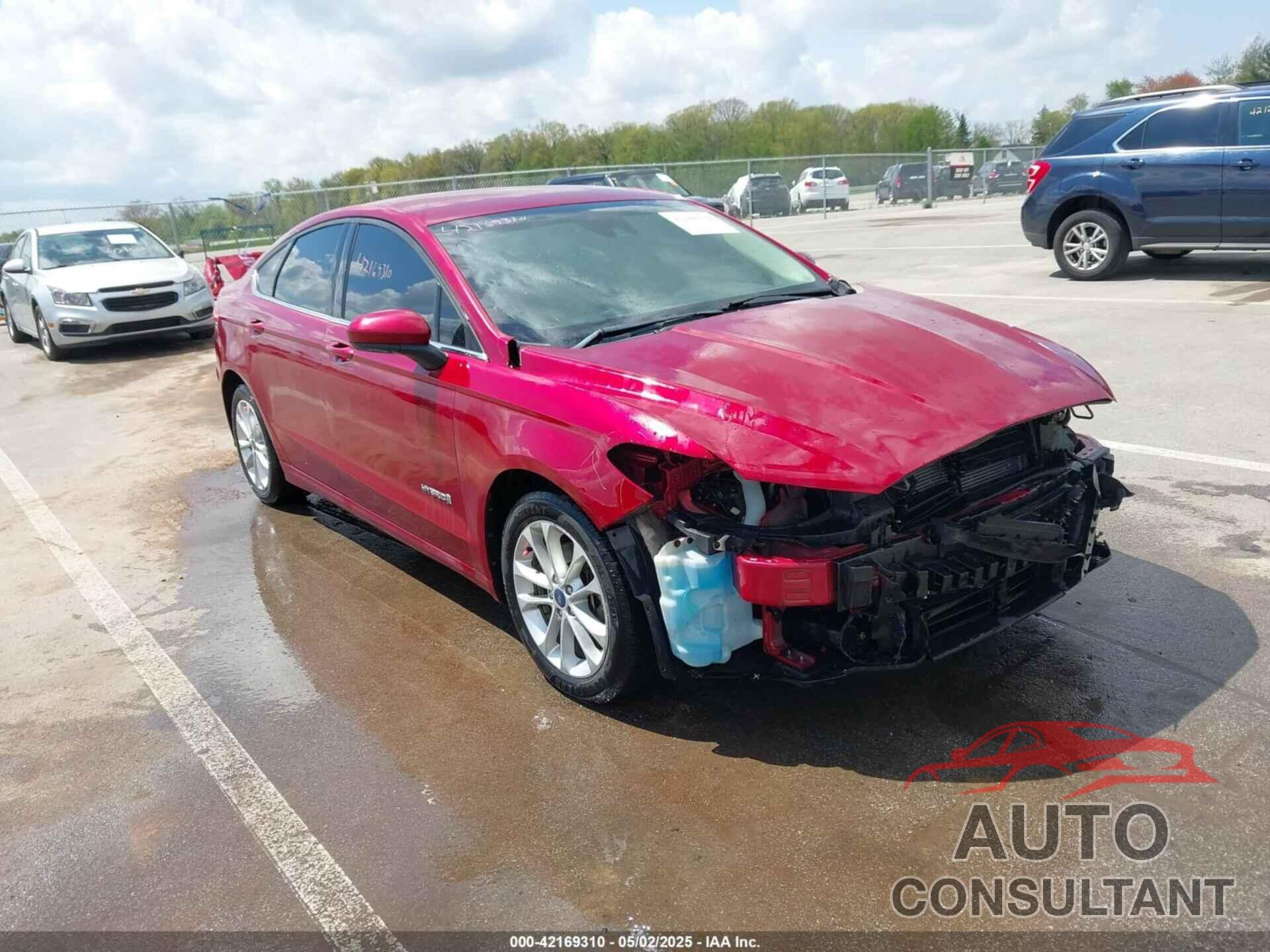 FORD FUSION HYBRID 2019 - 3FA6P0LUXKR222137