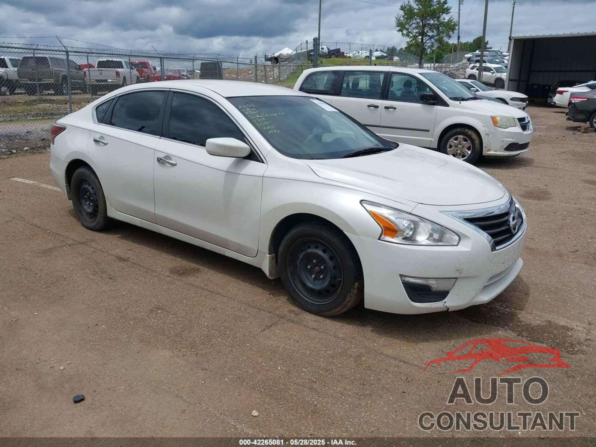 NISSAN ALTIMA 2015 - 1N4AL3AP5FC212902