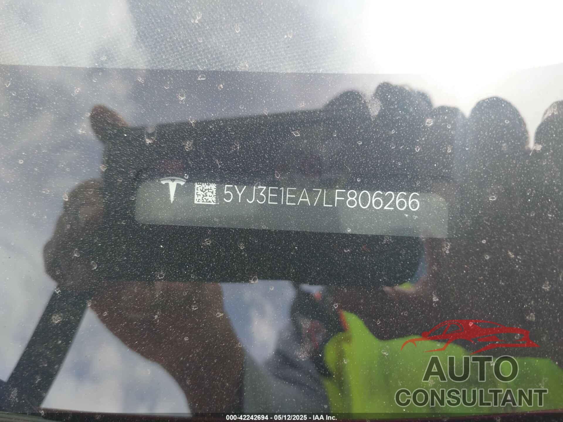 TESLA MODEL 3 2020 - 5YJ3E1EA7LF806266