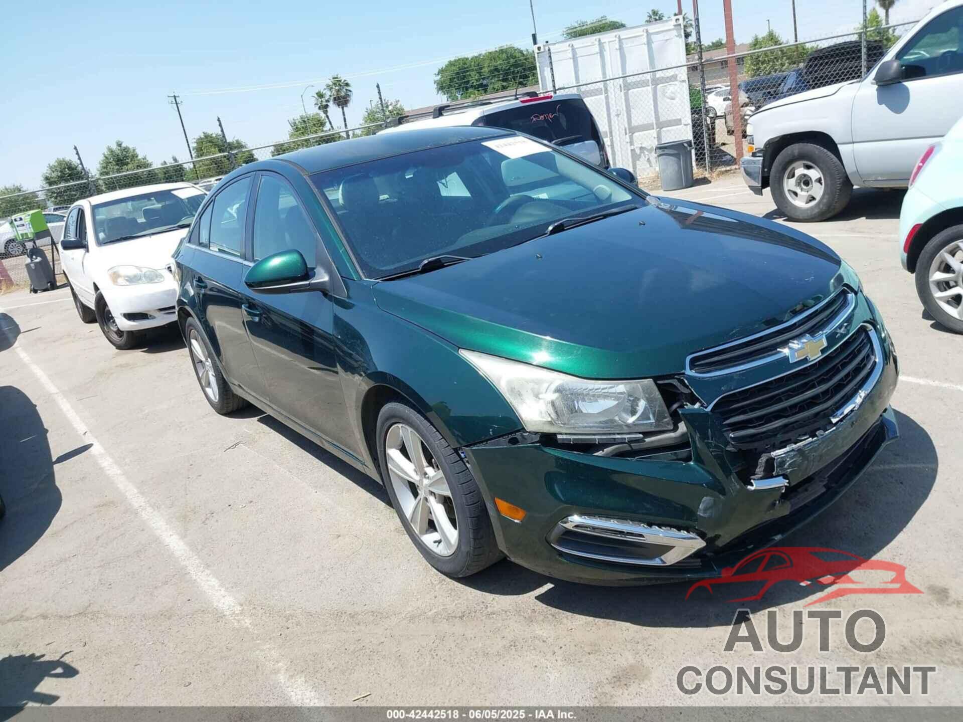 CHEVROLET CRUZE 2015 - 1G1PE5SB6F7232820