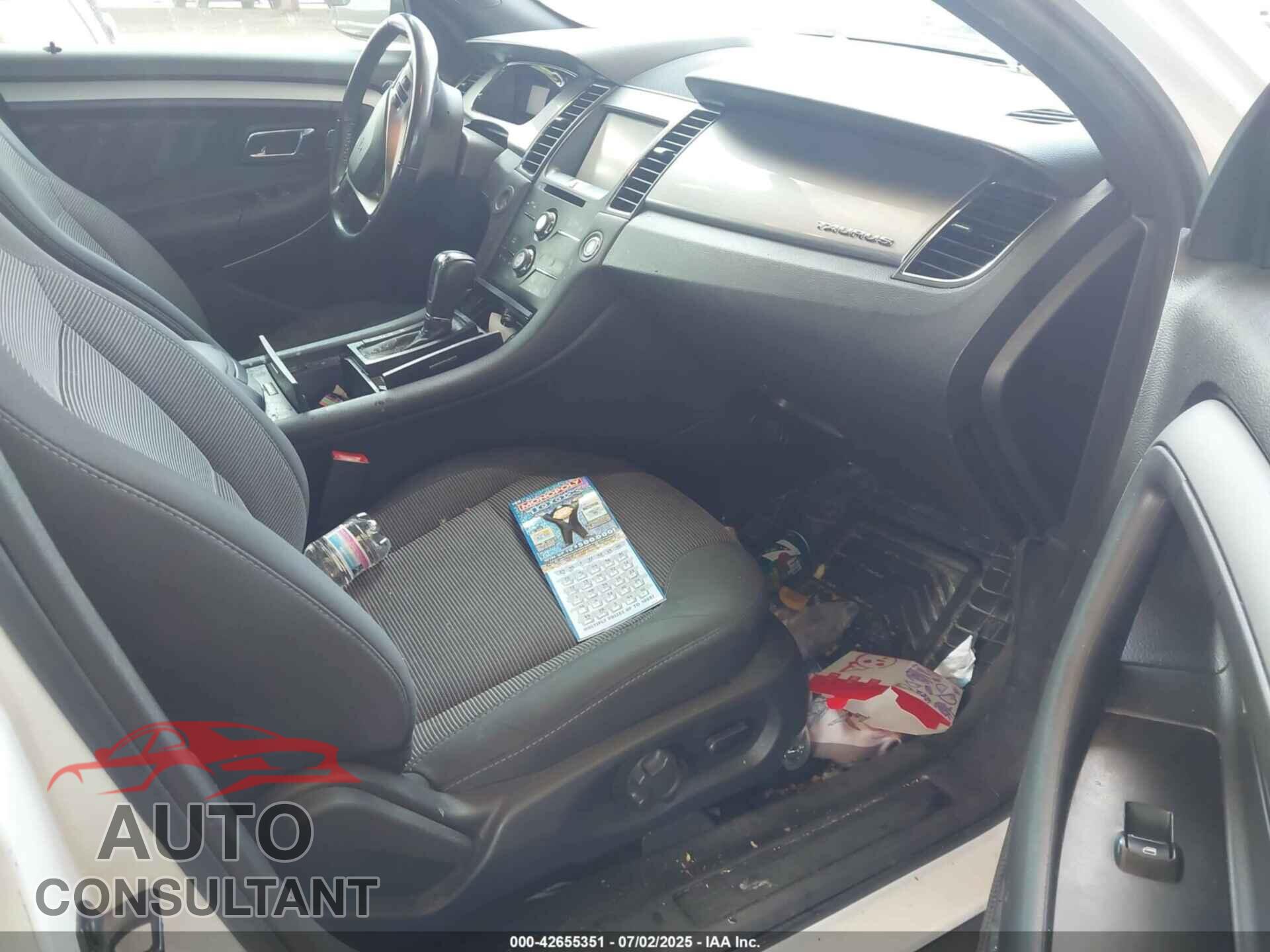 FORD TAURUS 2014 - 1FAHP2E82EG109119