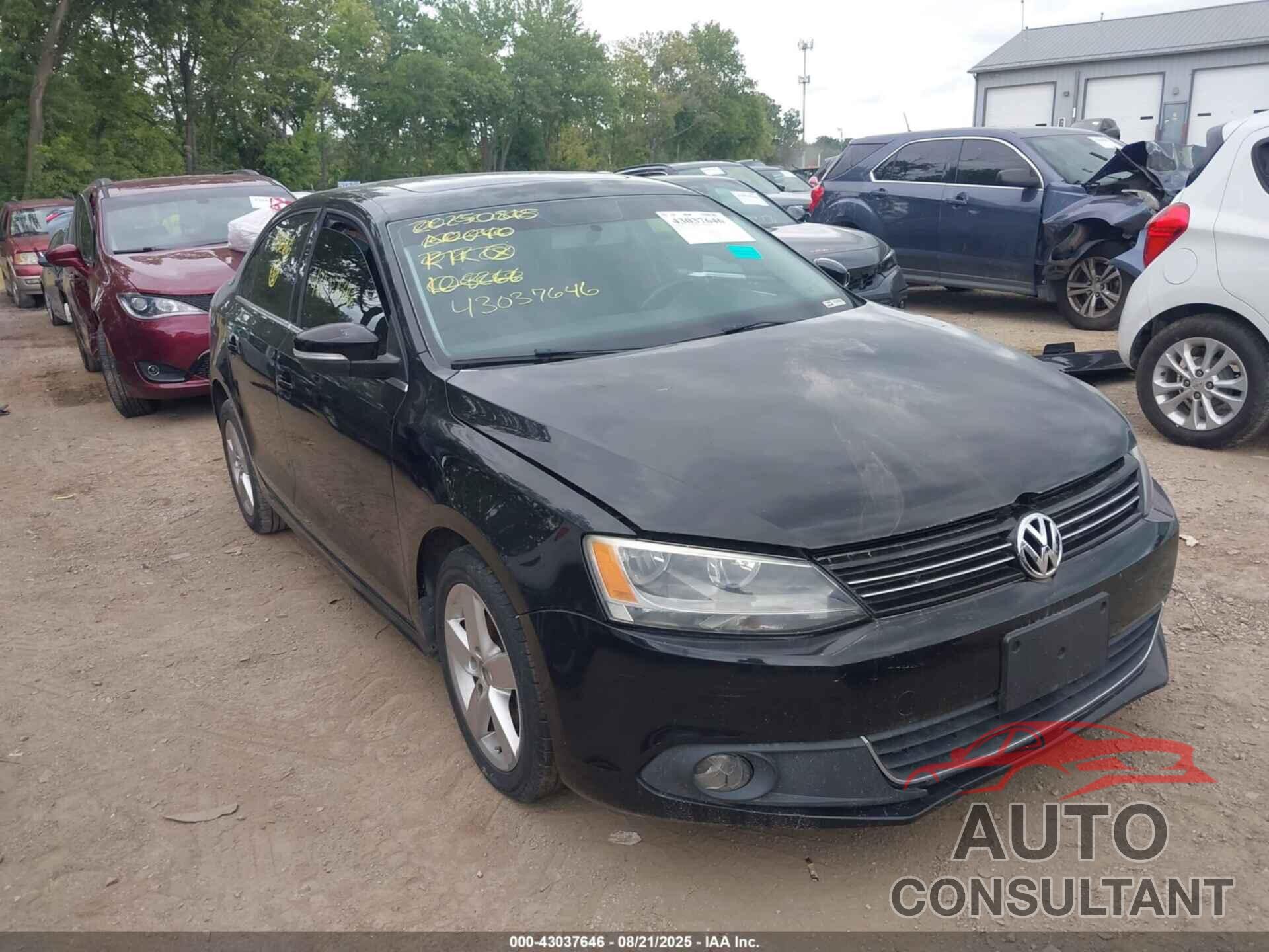 VOLKSWAGEN JETTA 2011 - 3VWLL7AJ4BM108266
