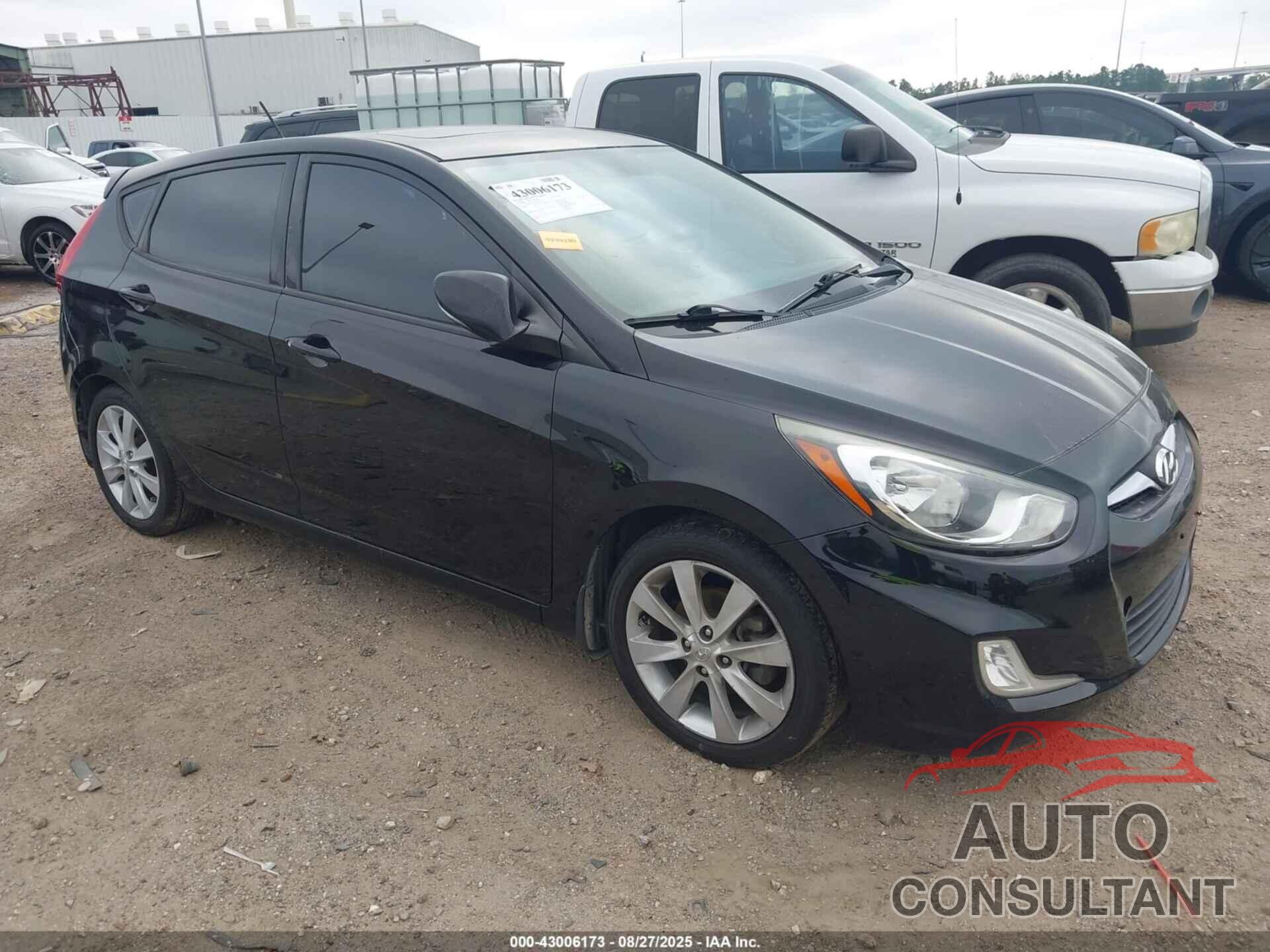 HYUNDAI ACCENT 2013 - KMHCU5AE8DU064970
