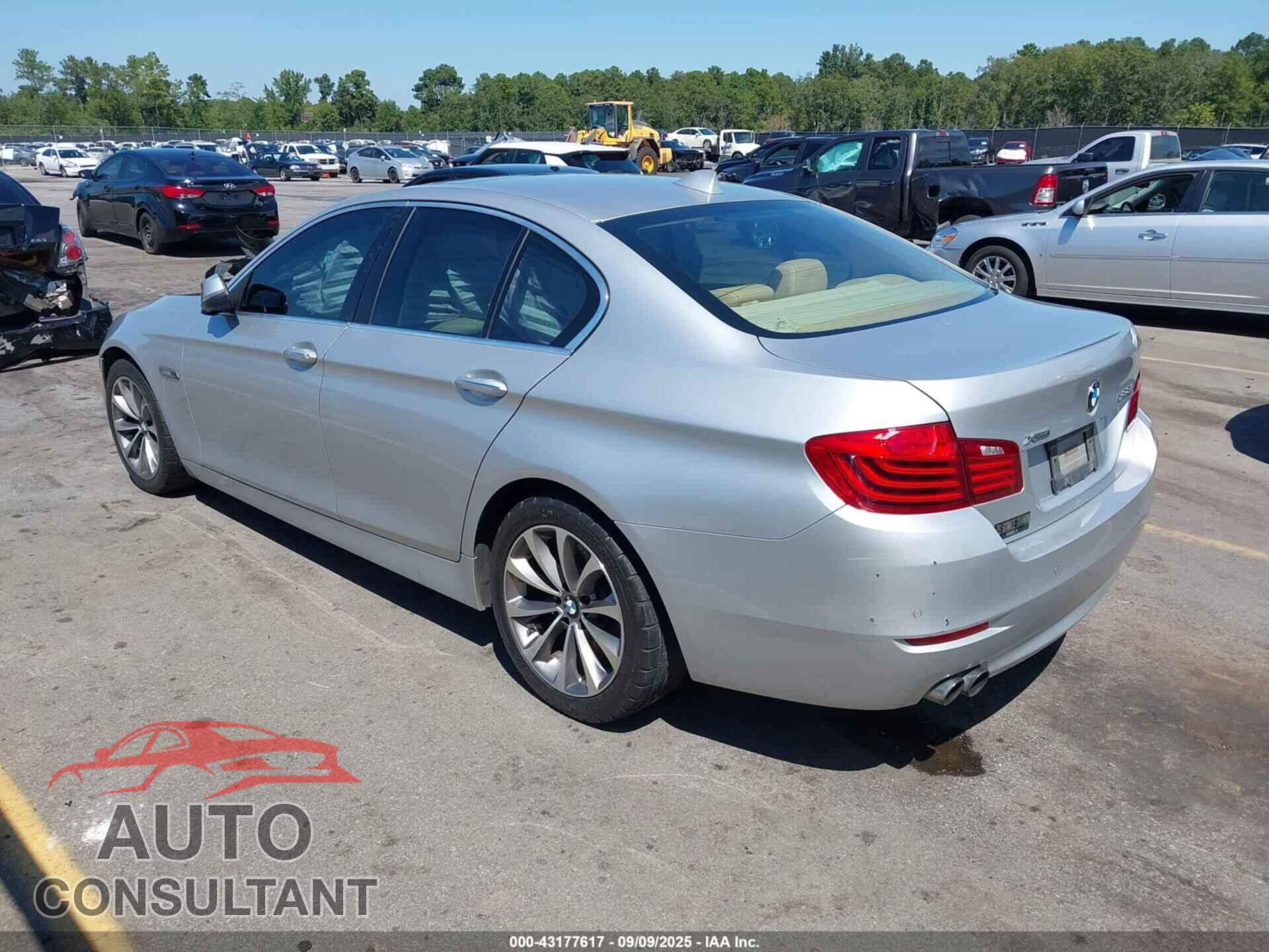 BMW 528I 2015 - WBA5A7C56FD624760