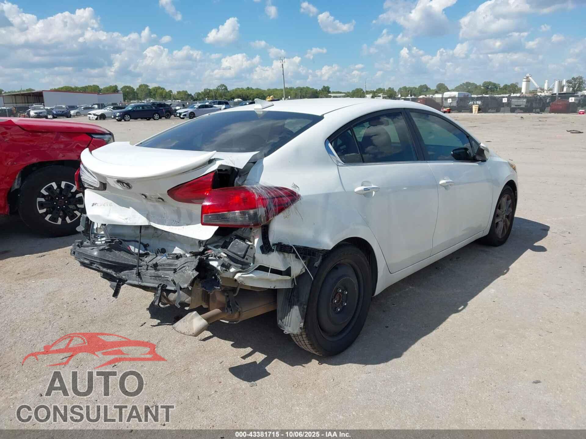 KIA FORTE 2017 - 3KPFL4A75HE063635
