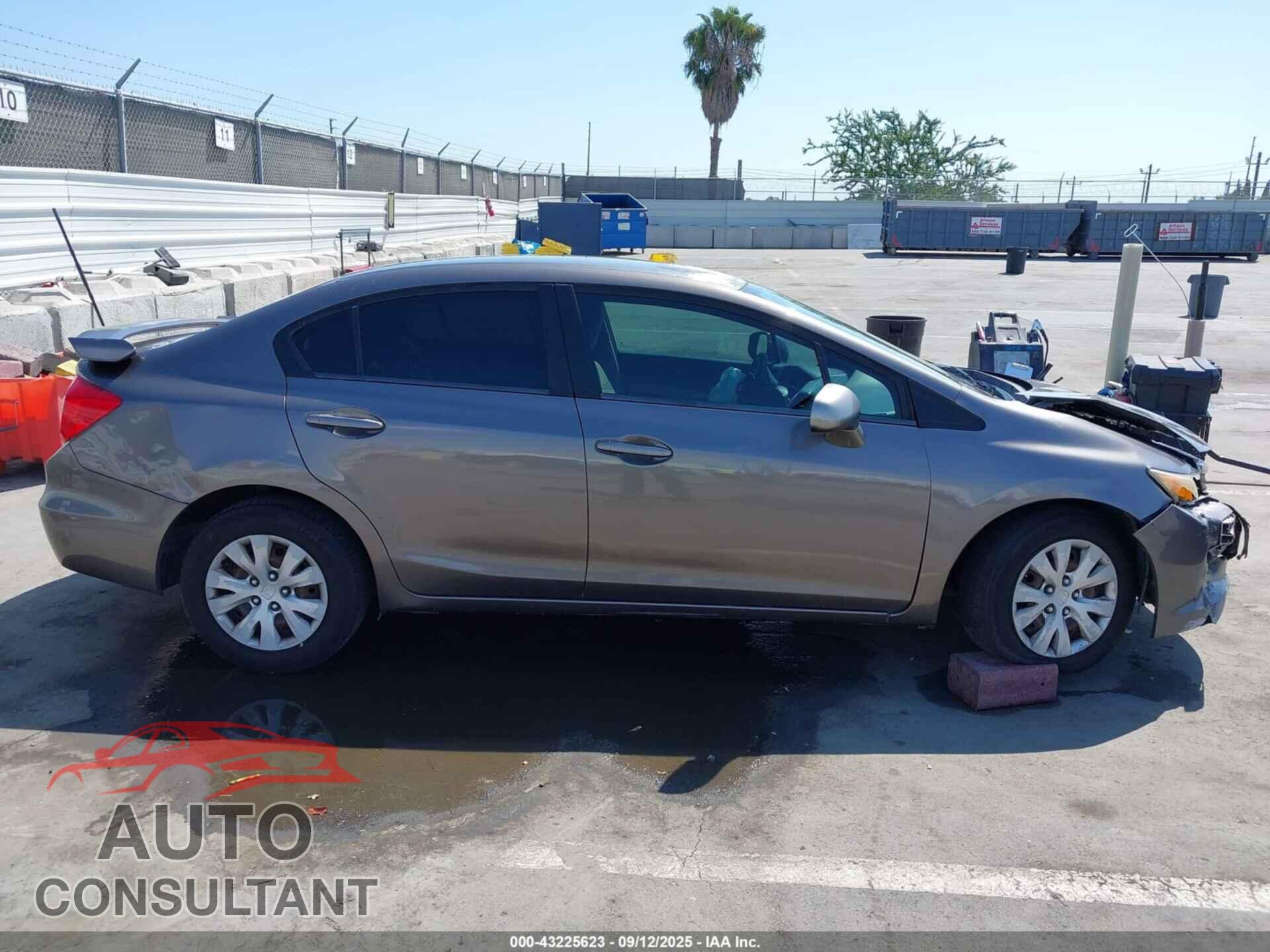 HONDA CIVIC 2012 - 19XFB2F59CE337295