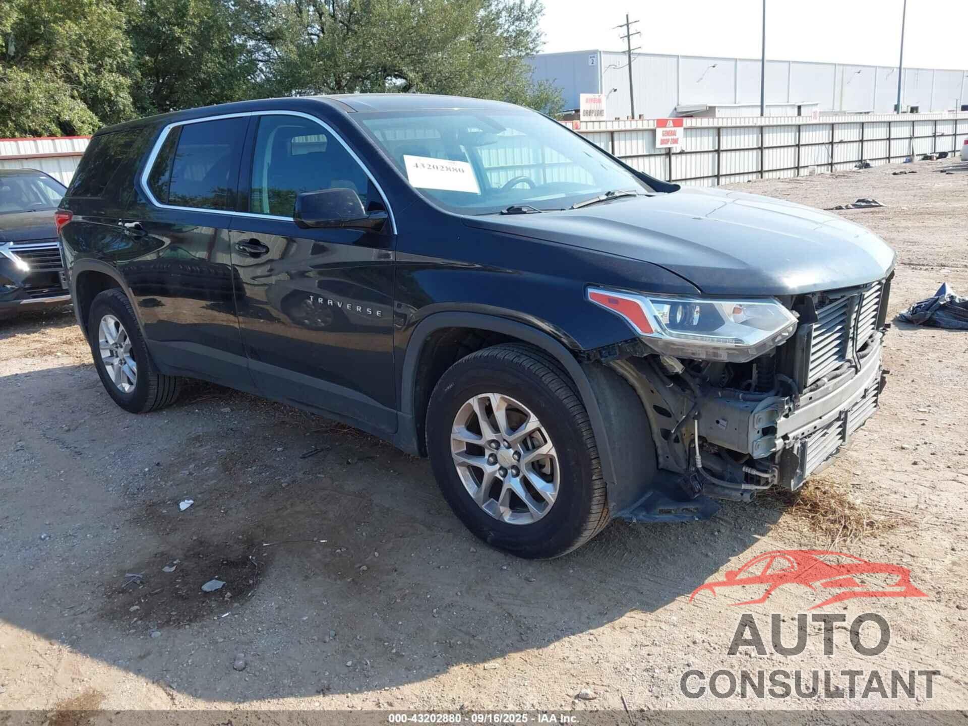 CHEVROLET TRAVERSE 2019 - 1GNERFKW8KJ154203