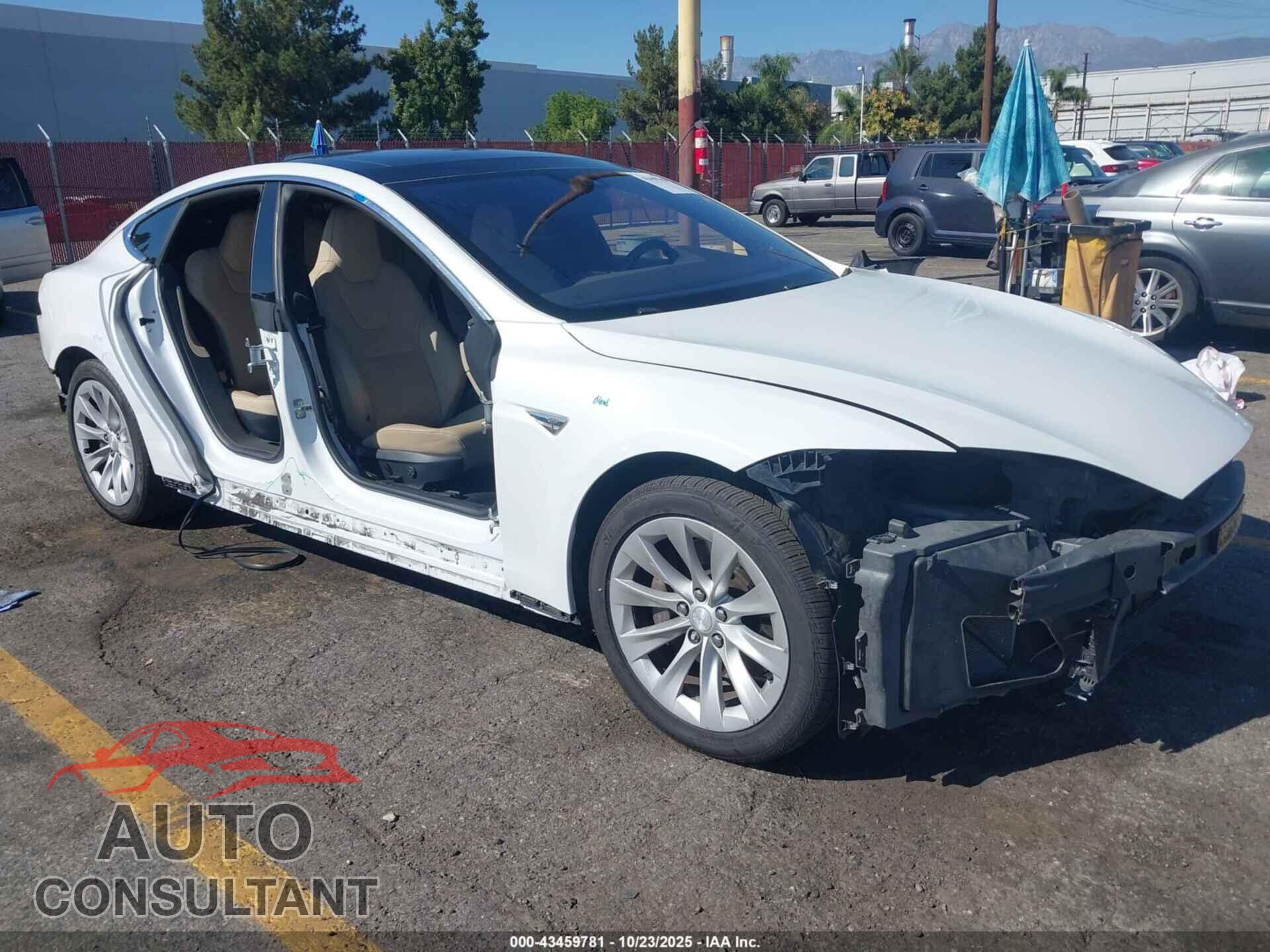 TESLA MODEL S 2016 - 5YJSA1E14GF157748