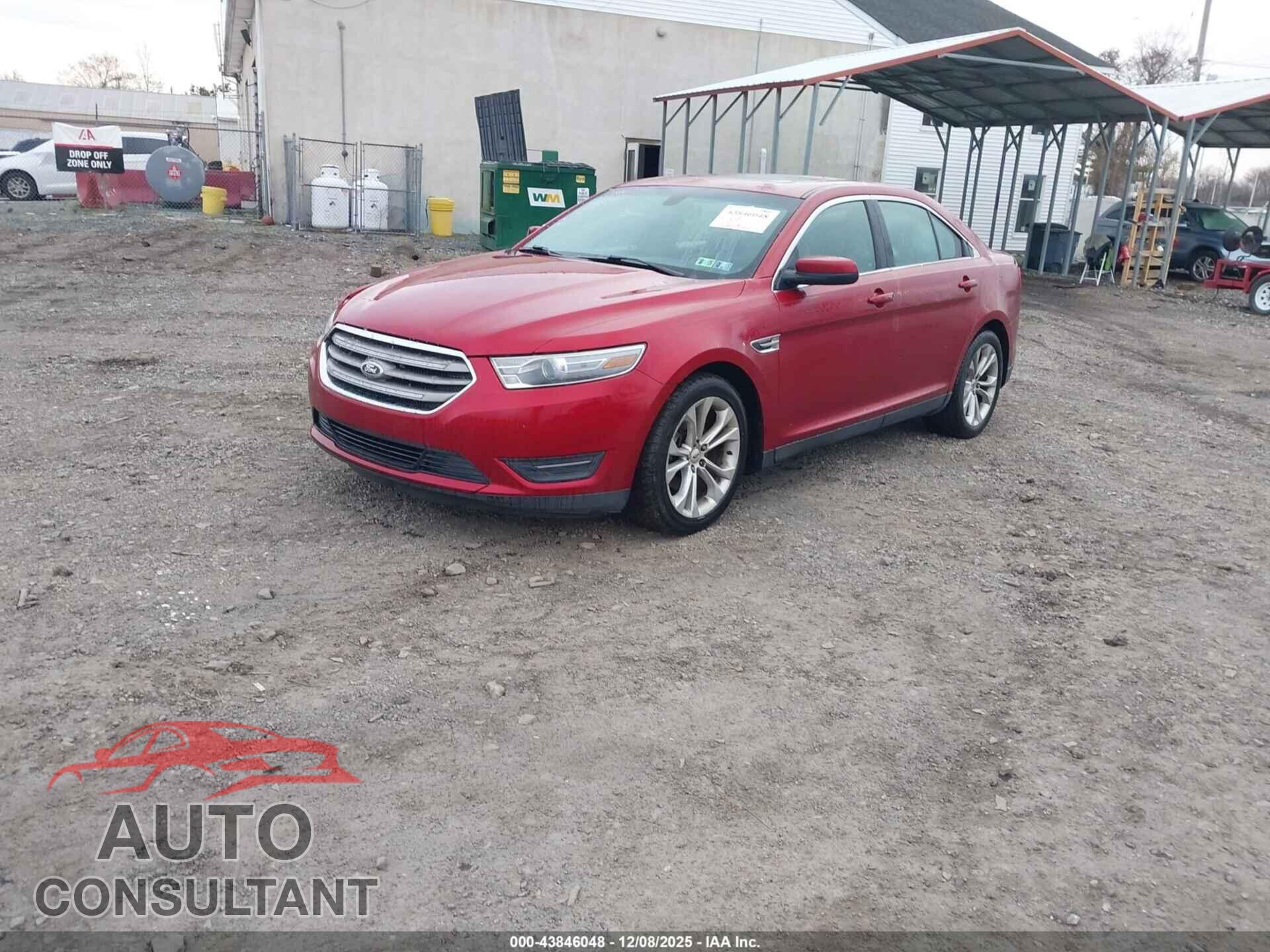 FORD TAURUS 2013 - 1FAHP2E88DG155357