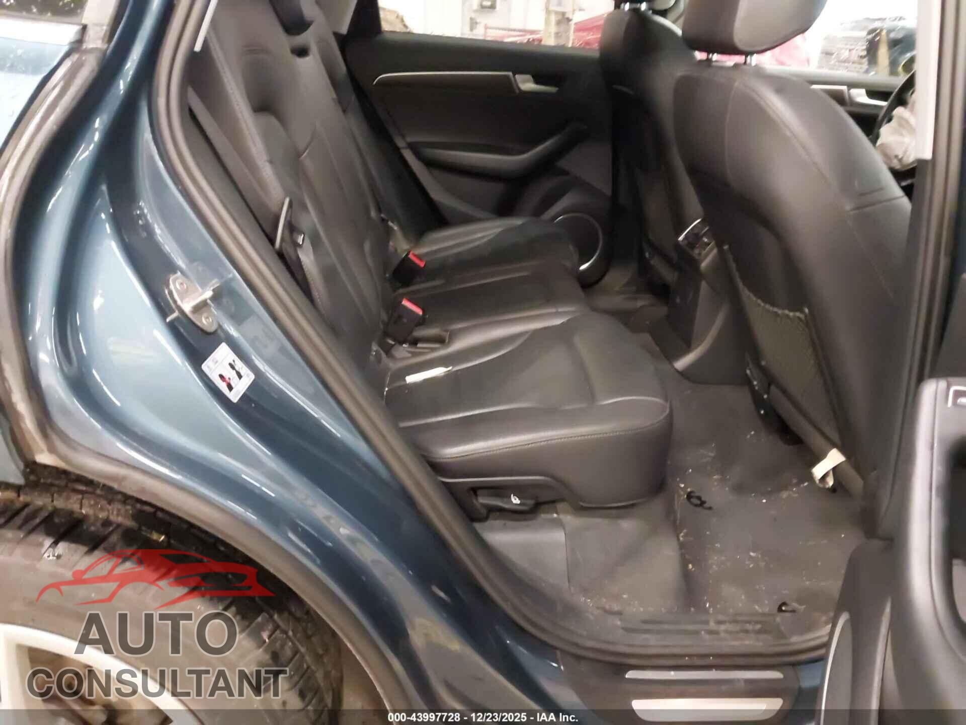 AUDI Q5 2017 - WA1L2AFP0HA044596