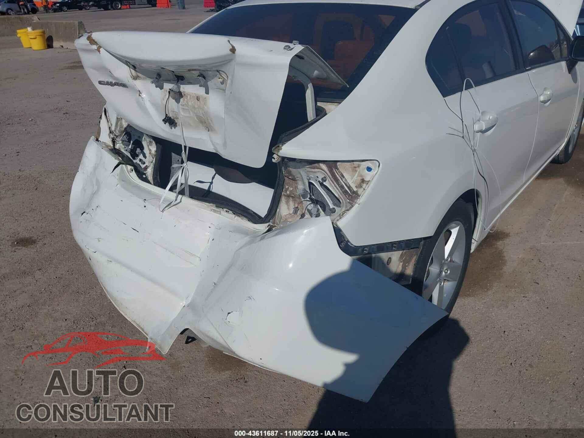 HONDA CIVIC 2012 - 2HGFB2F58C8563365