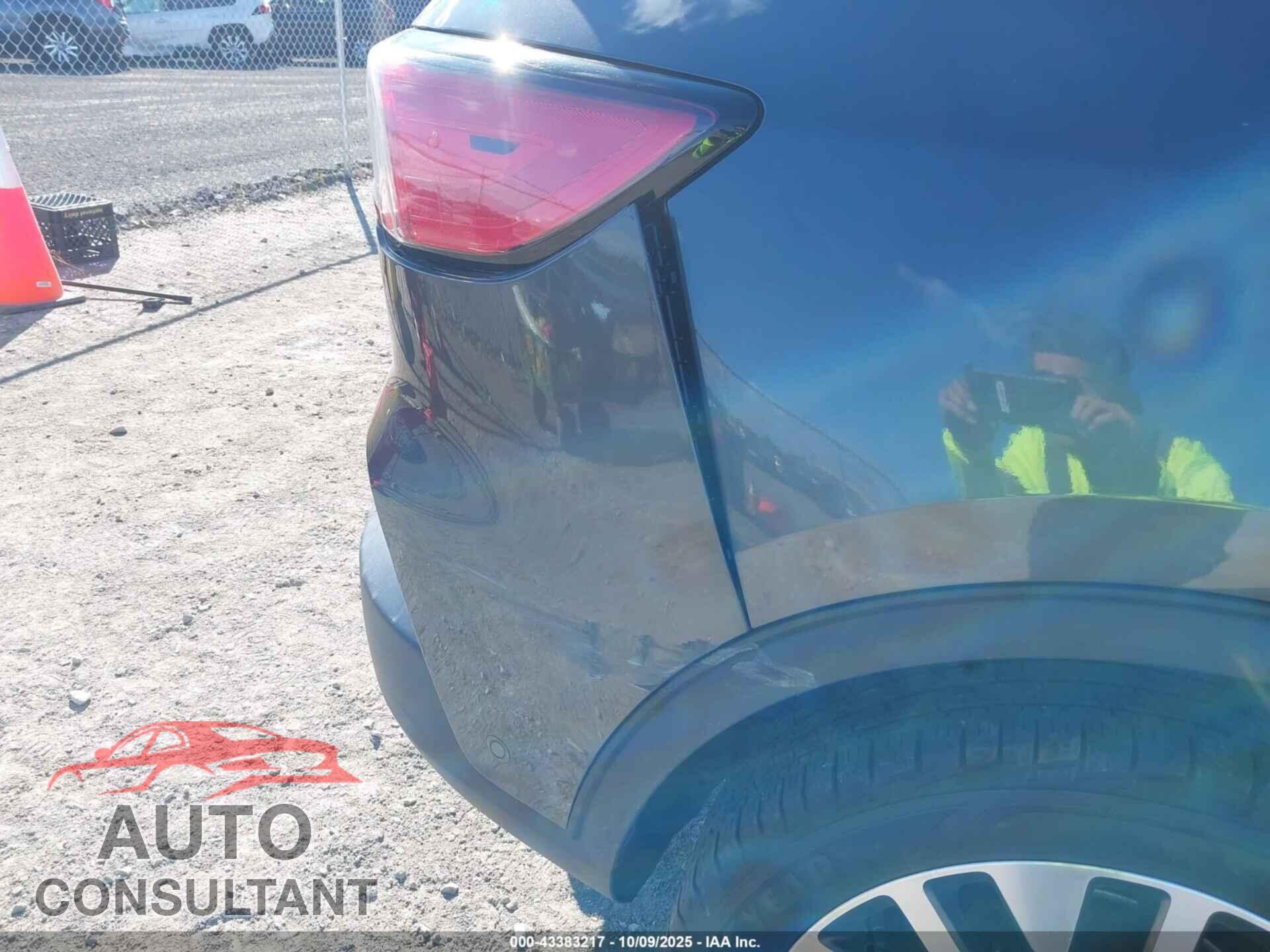 FORD ESCAPE 2020 - 1FMCU9J90LUA80914