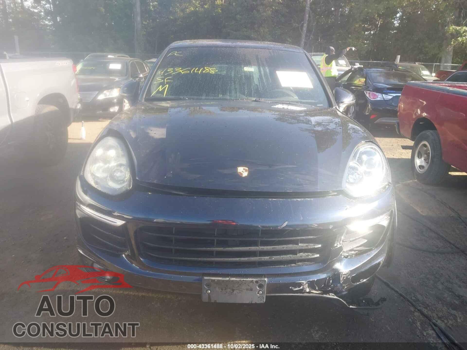 PORSCHE CAYENNE 2016 - WP1AA2A26GLA03604