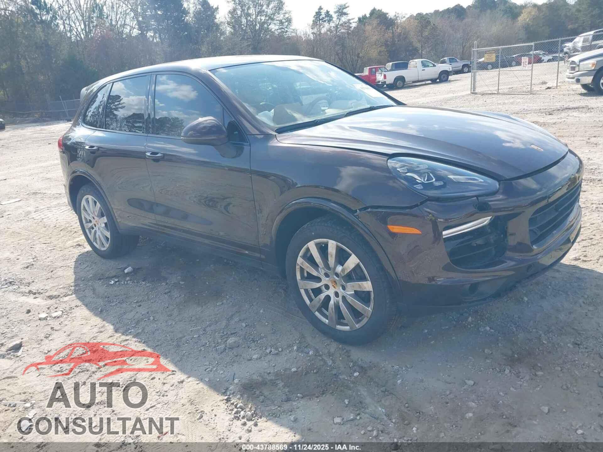 PORSCHE CAYENNE 2017 - WP1AA2A22HKA82308