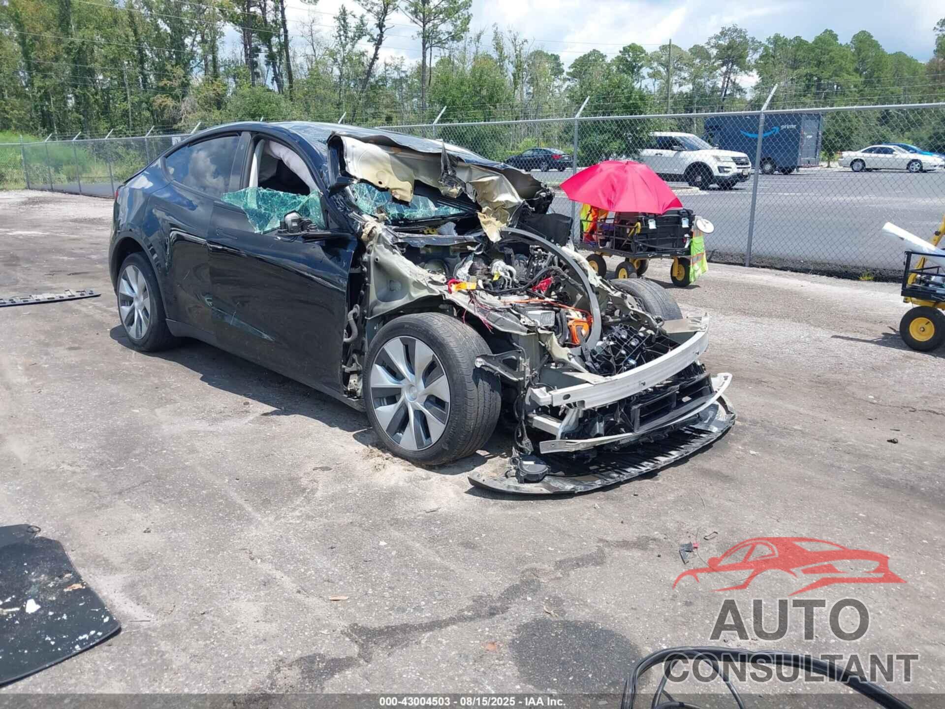 TESLA MODEL Y 2023 - 7SAYGAEE1PF632979