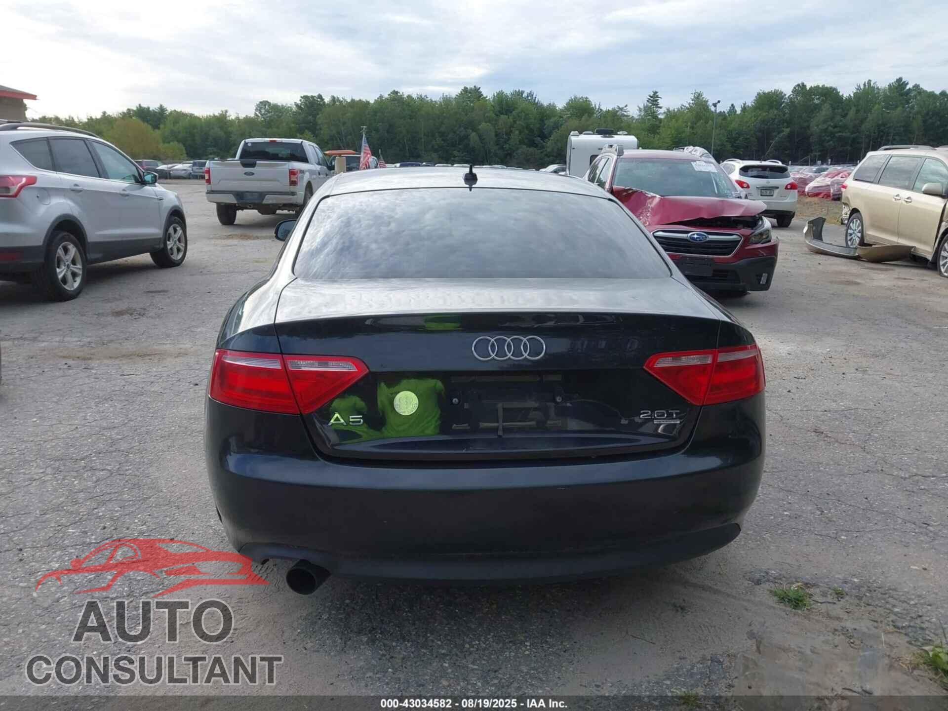 AUDI A5 2012 - WAUGFAFR9CA012846