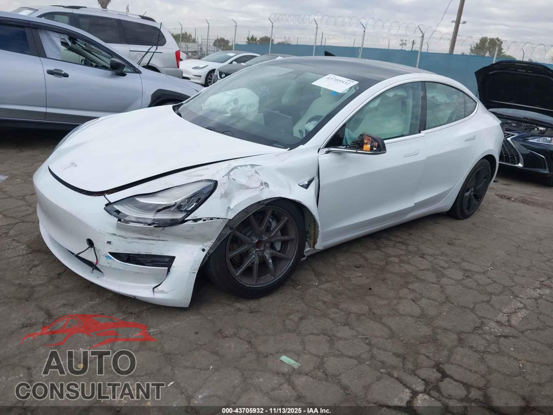 TESLA MODEL 3 2019 - 5YJ3E1EA3KF317989