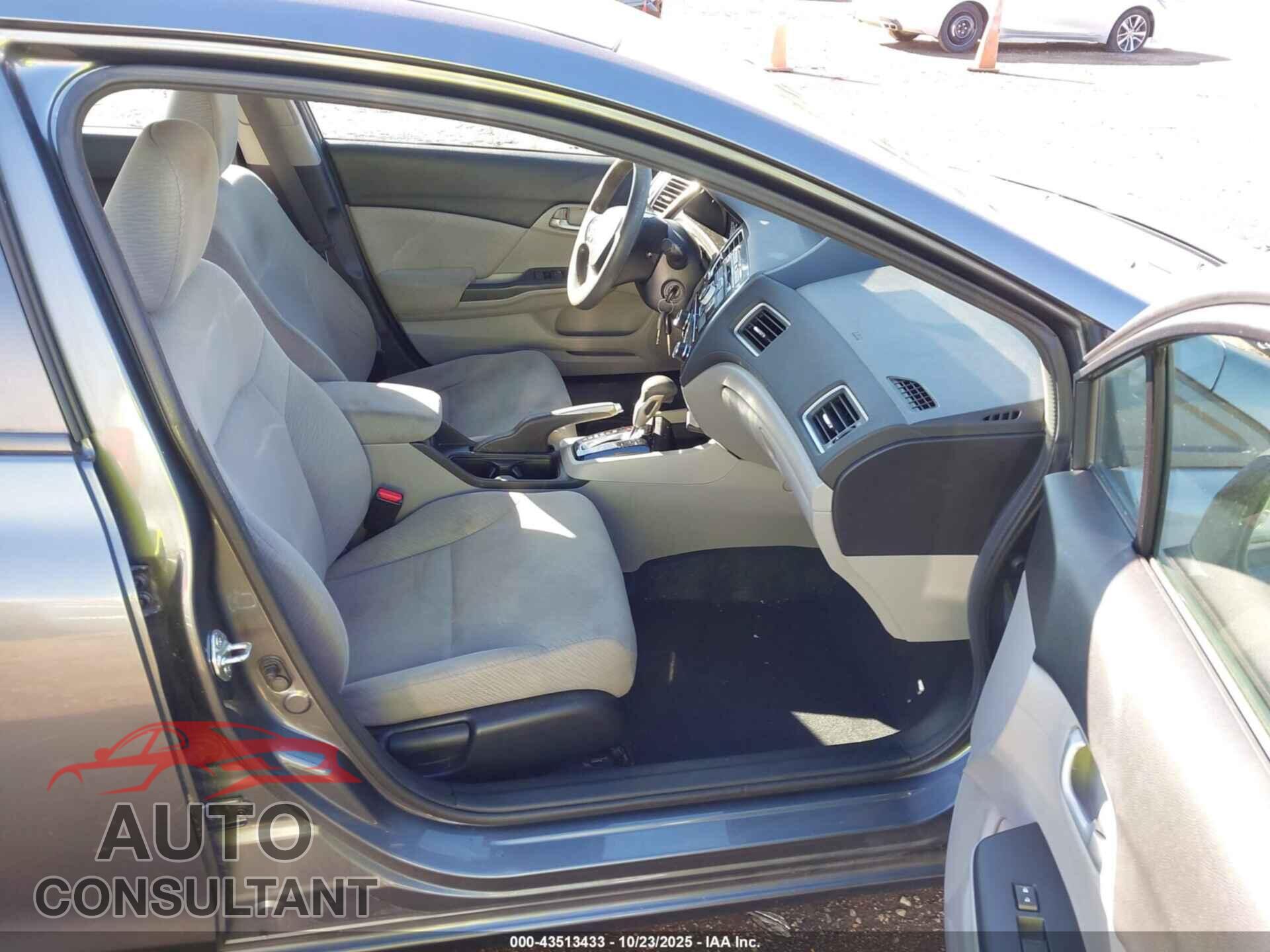 HONDA CIVIC 2013 - 19XFB2F59DE058818