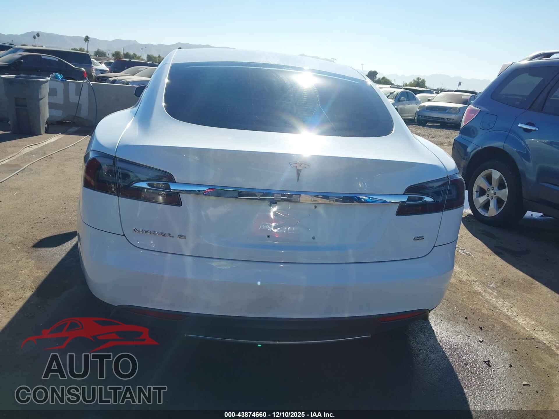 TESLA MODEL S 2013 - 5YJSA1CN9DFP05258