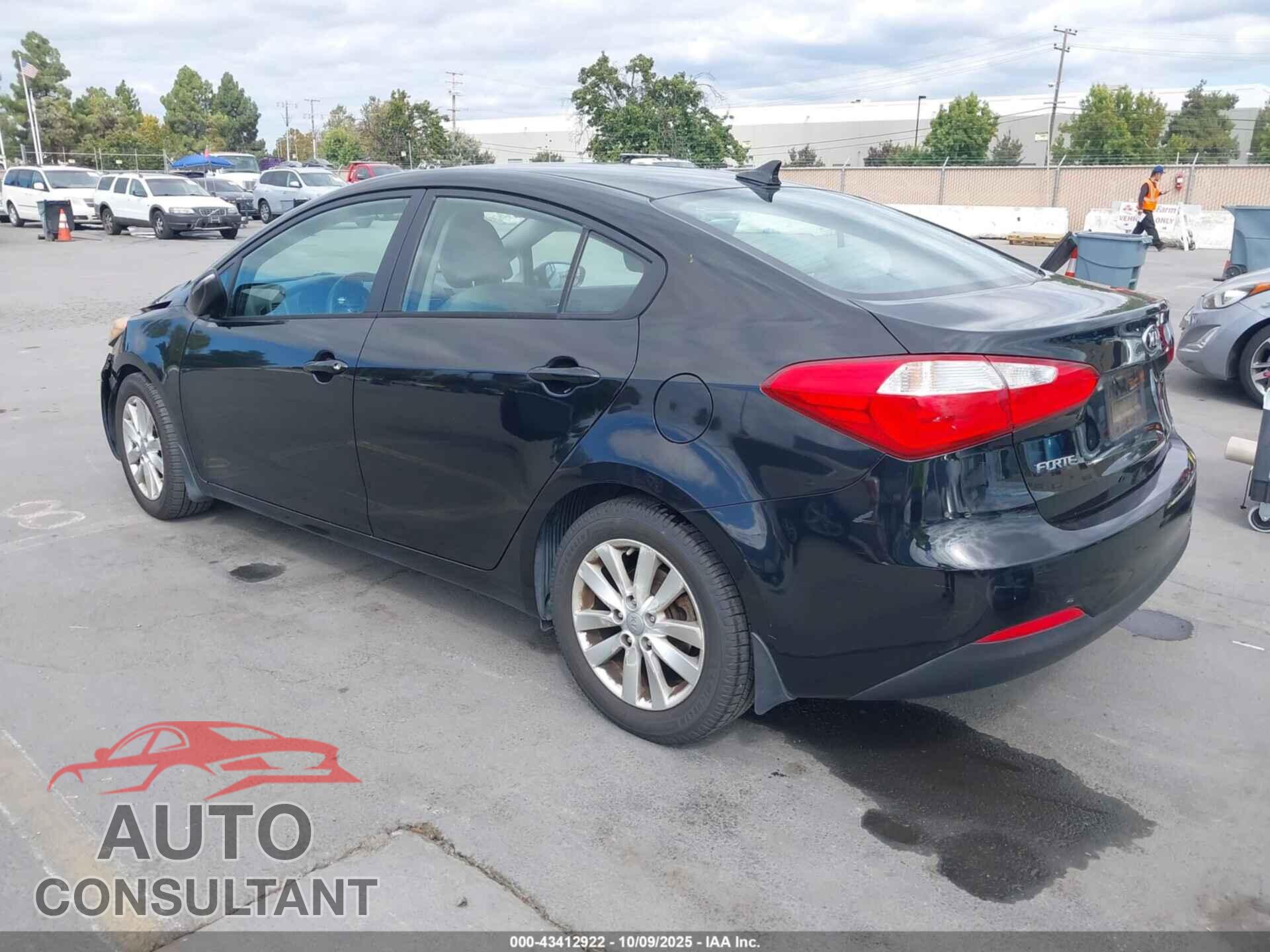 KIA FORTE 2015 - KNAFX4A63F5289609